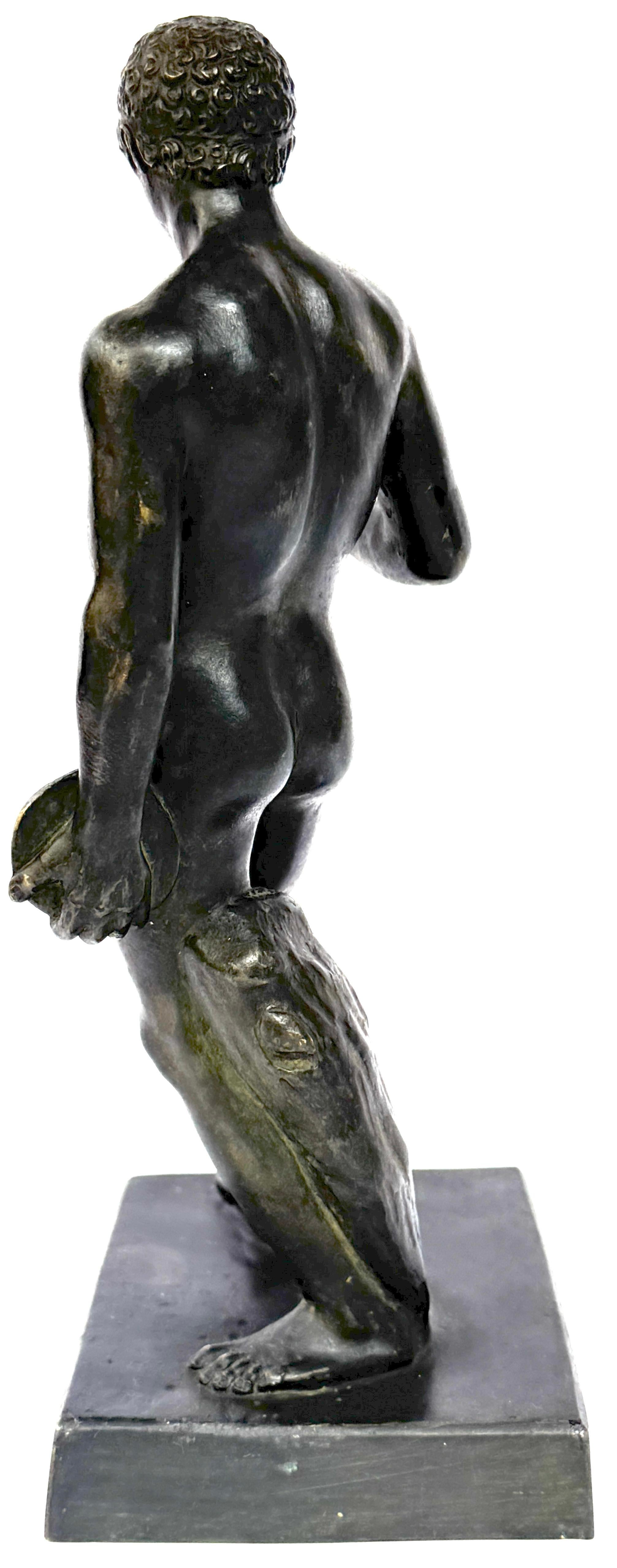 19th C. Italian Bronze Grand Tour Sculpture Nude Discuss Athlete, in Repose For Sale 8