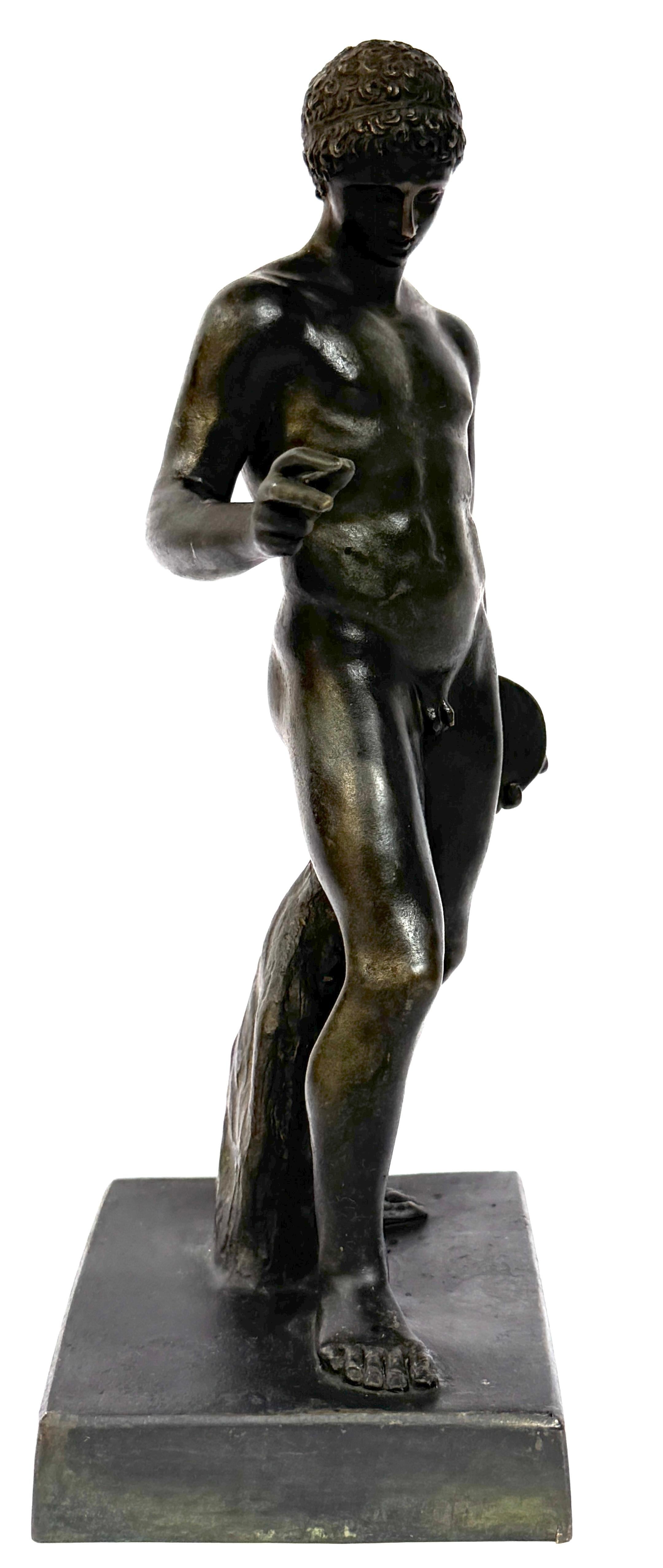 19th C. Italian Bronze Grand Tour Sculpture Nude Discuss Athlete, in Repose For Sale 1