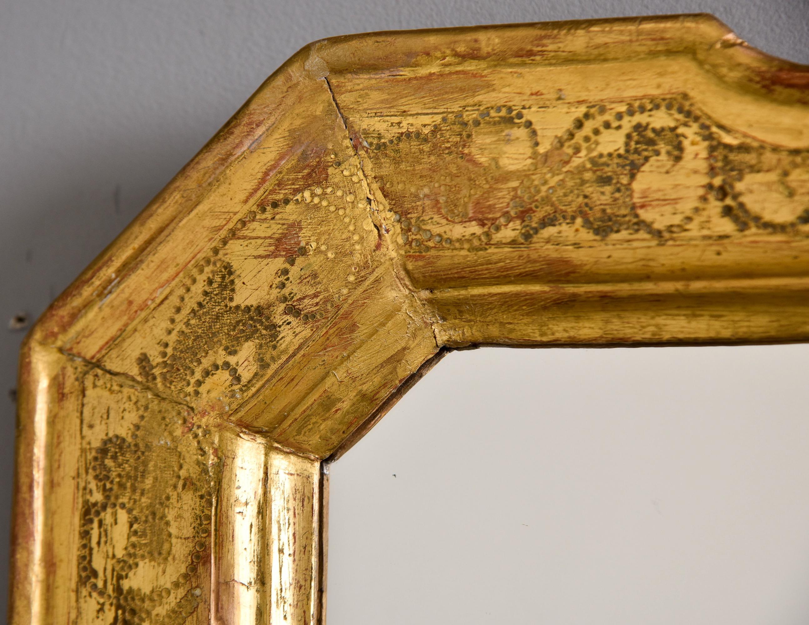 A.C.I.C. Miroir à cadre doré sculpté du 19ème siècle en vente 3