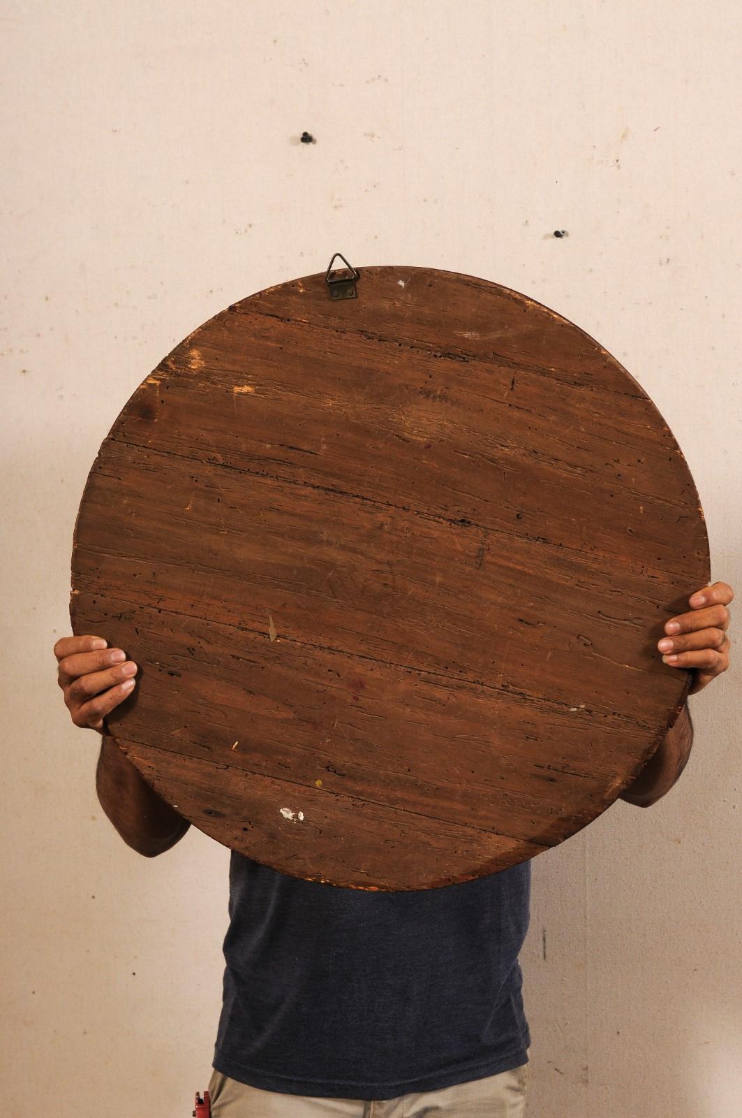 Espejo Decorado de Madera Italiana Tallada del Siglo XIX, Rayos de Sol Ardientes, 2 Pies de Diámetro en venta 5