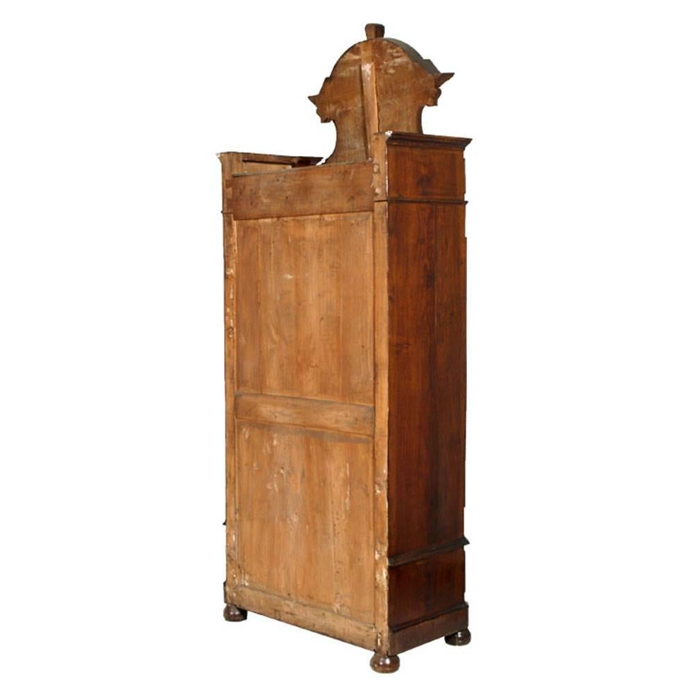 Antique Italian Display Cabinet Bookcase, Louis Philippe , walnut Wax-Polished In Good Condition For Sale In Vigonza, Padua