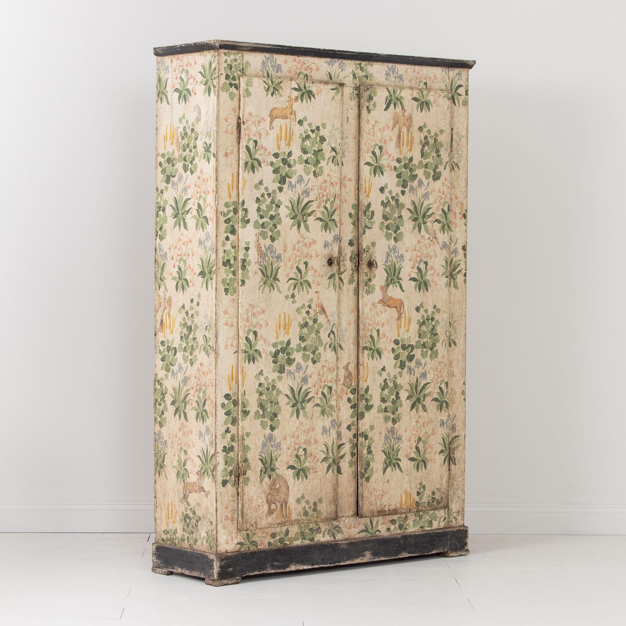 19th c. Italian Florentine Hand-Painted Armoire Cabinet 8