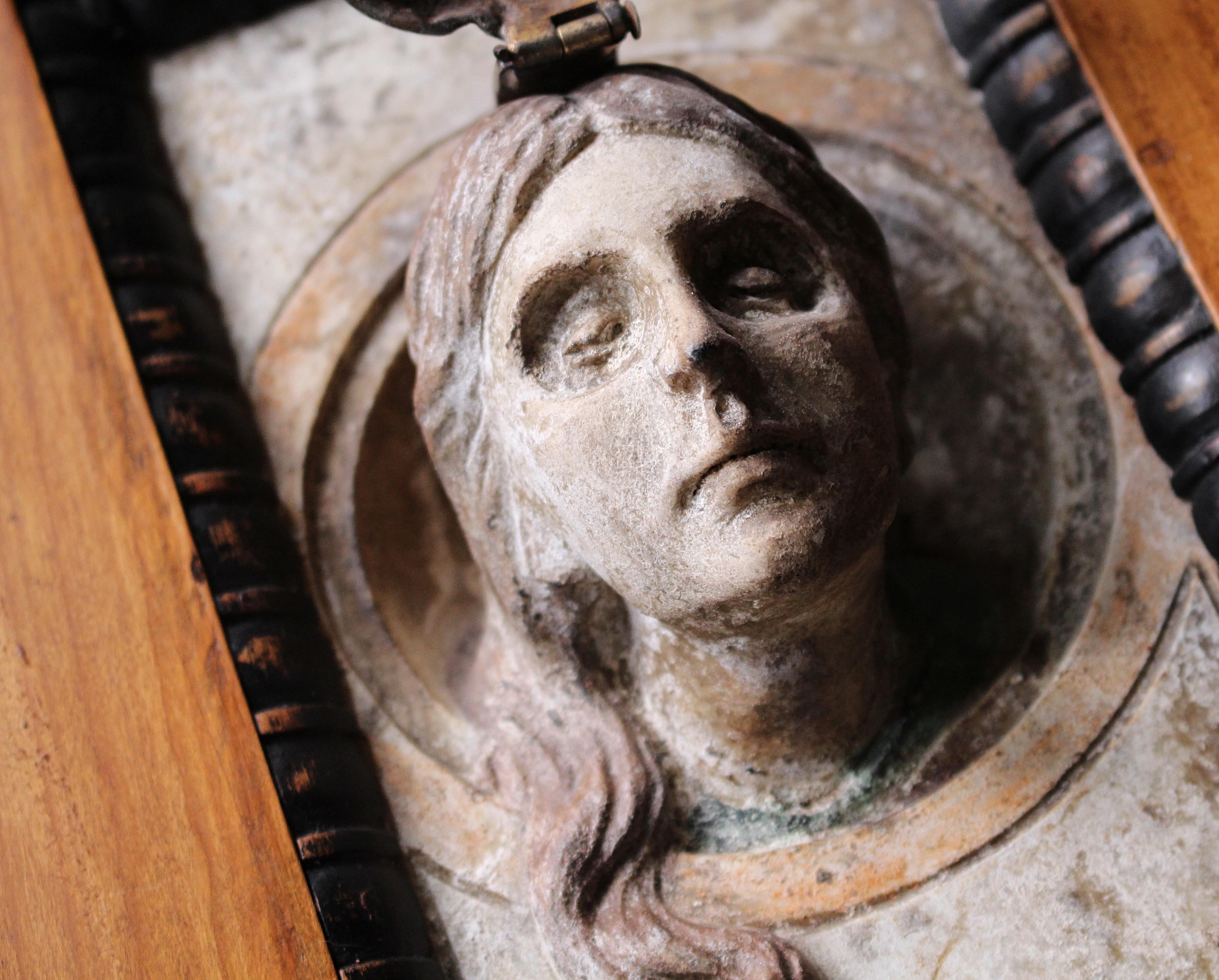 Ritratti funerari italiani in marmo e bronzo del XIX secolo, marito e moglie Memento Mori in vendita 8