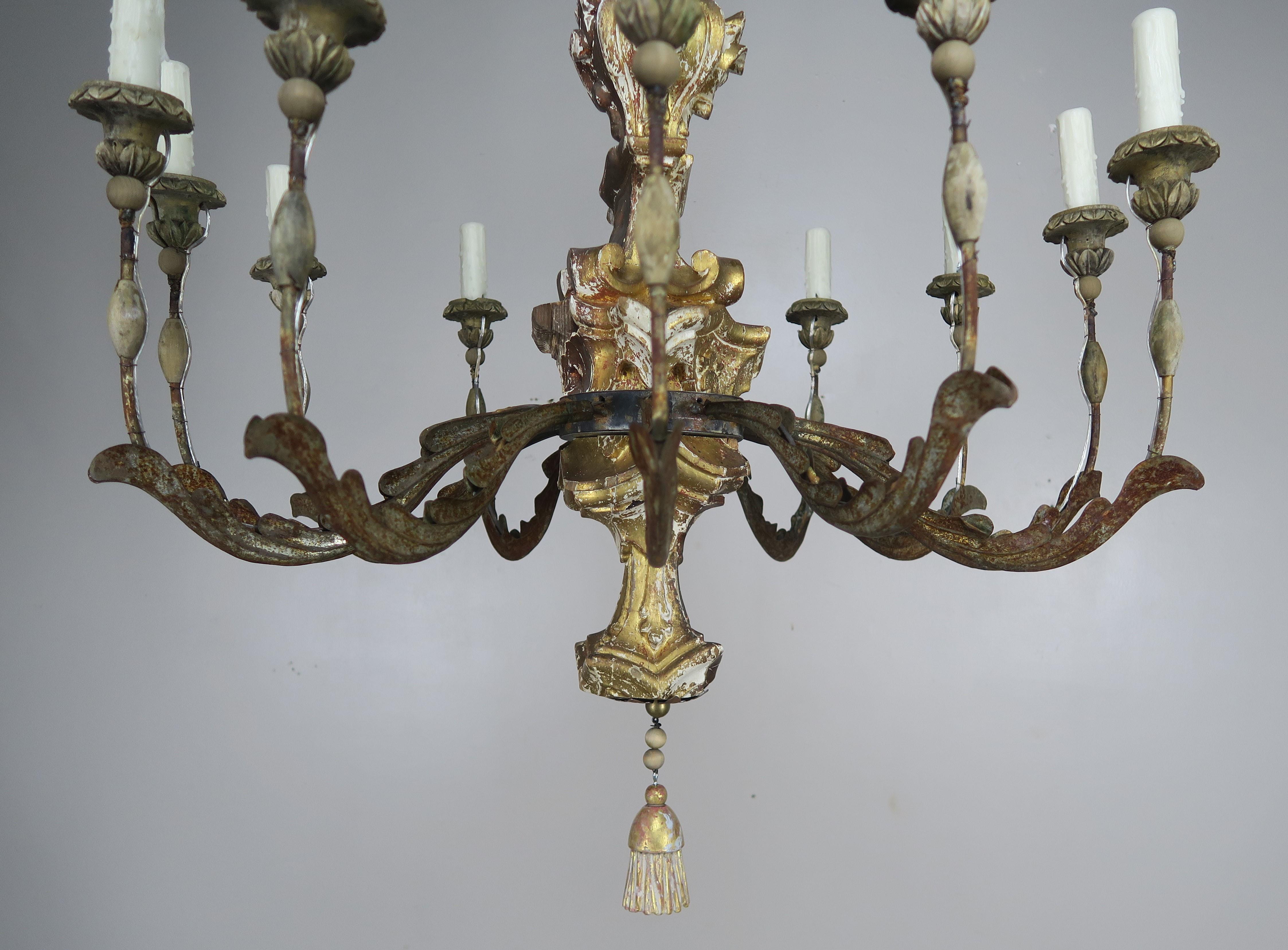 19th Century Italian Giltwood and Painted Chandelier 6