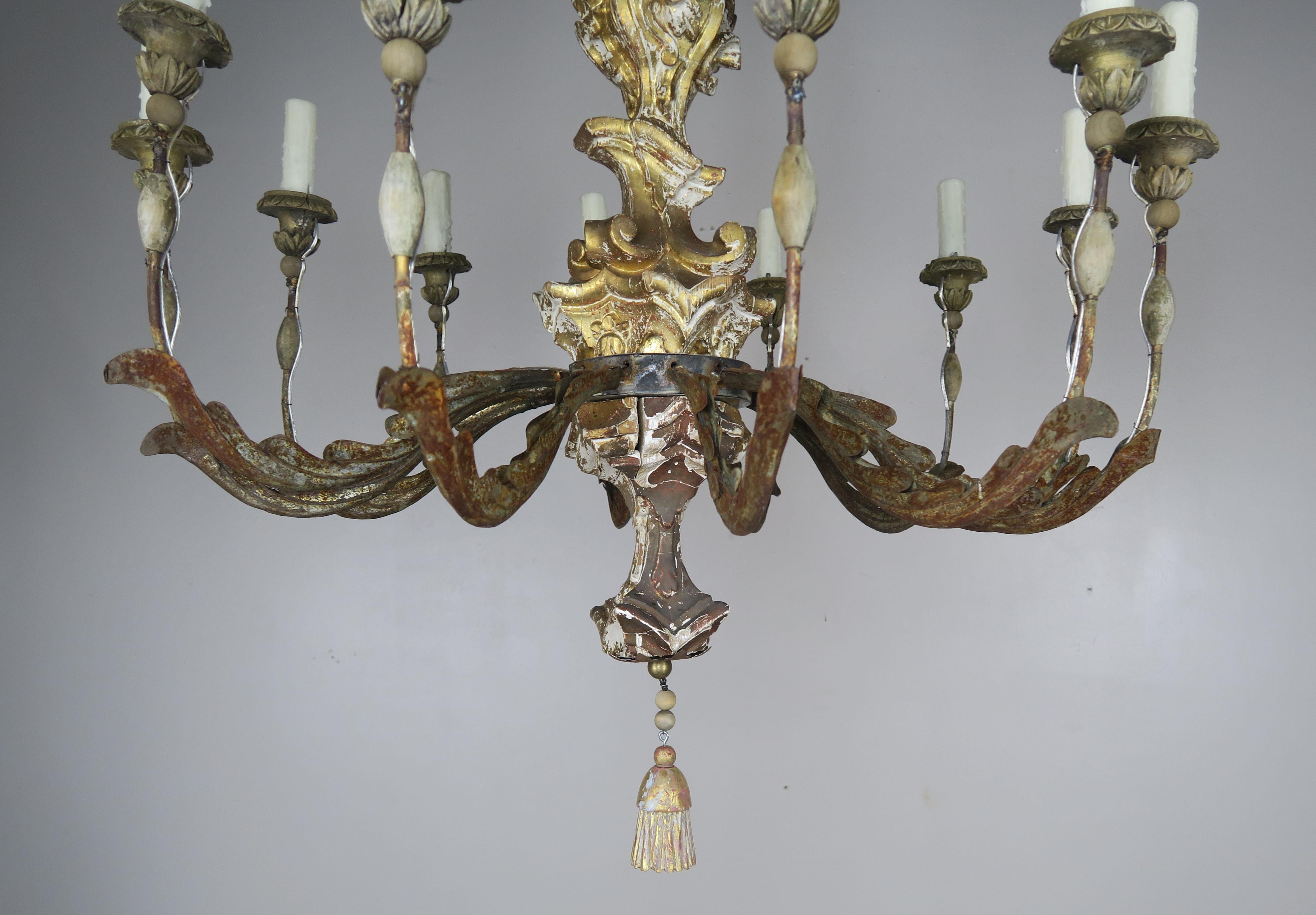 19th Century Italian Giltwood and Painted Chandelier 3