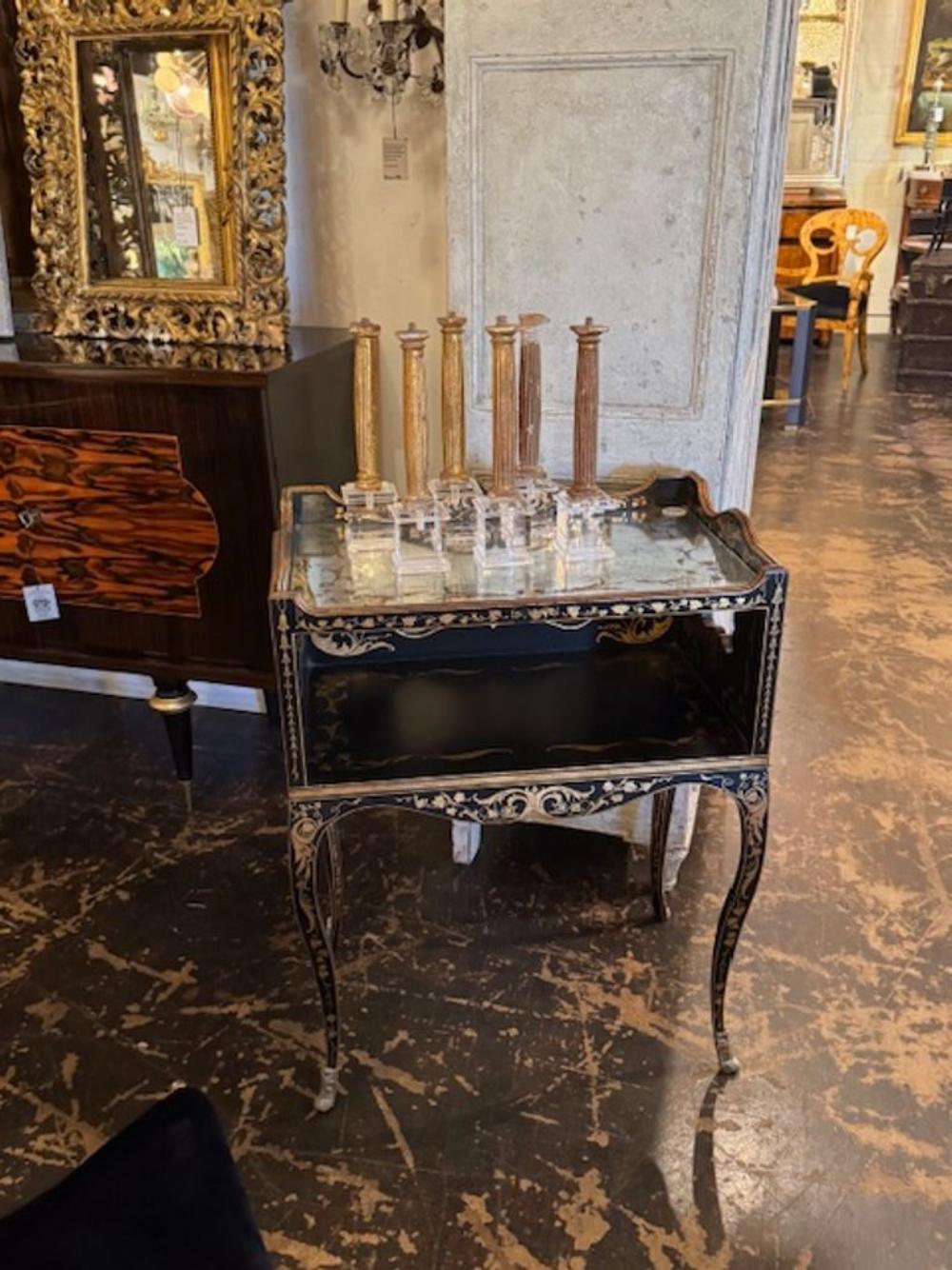 19. Jahrhundert. Italienische Giltwood-Säulen im Angebot 2
