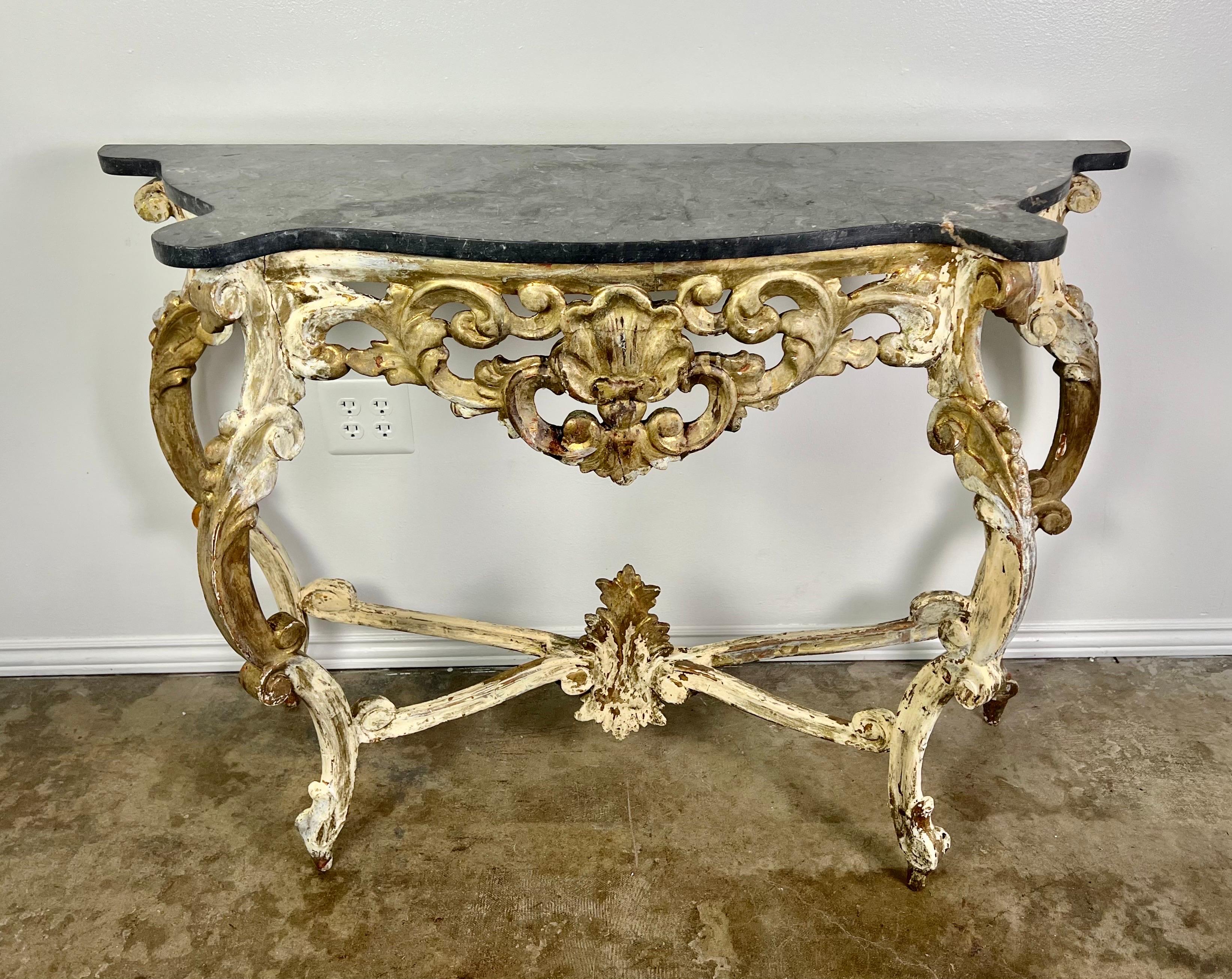 Rococo Console italienne en bois doré du 19e siècle avec plateau en marbre