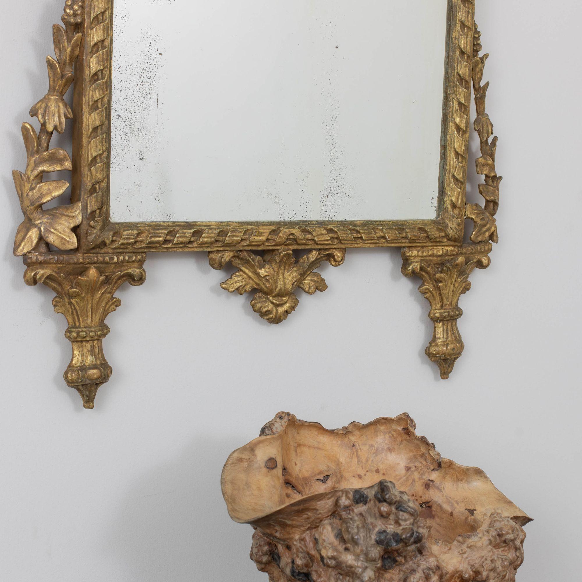 19th c. Italian Giltwood Mirror with Original Mirror Plate For Sale 6