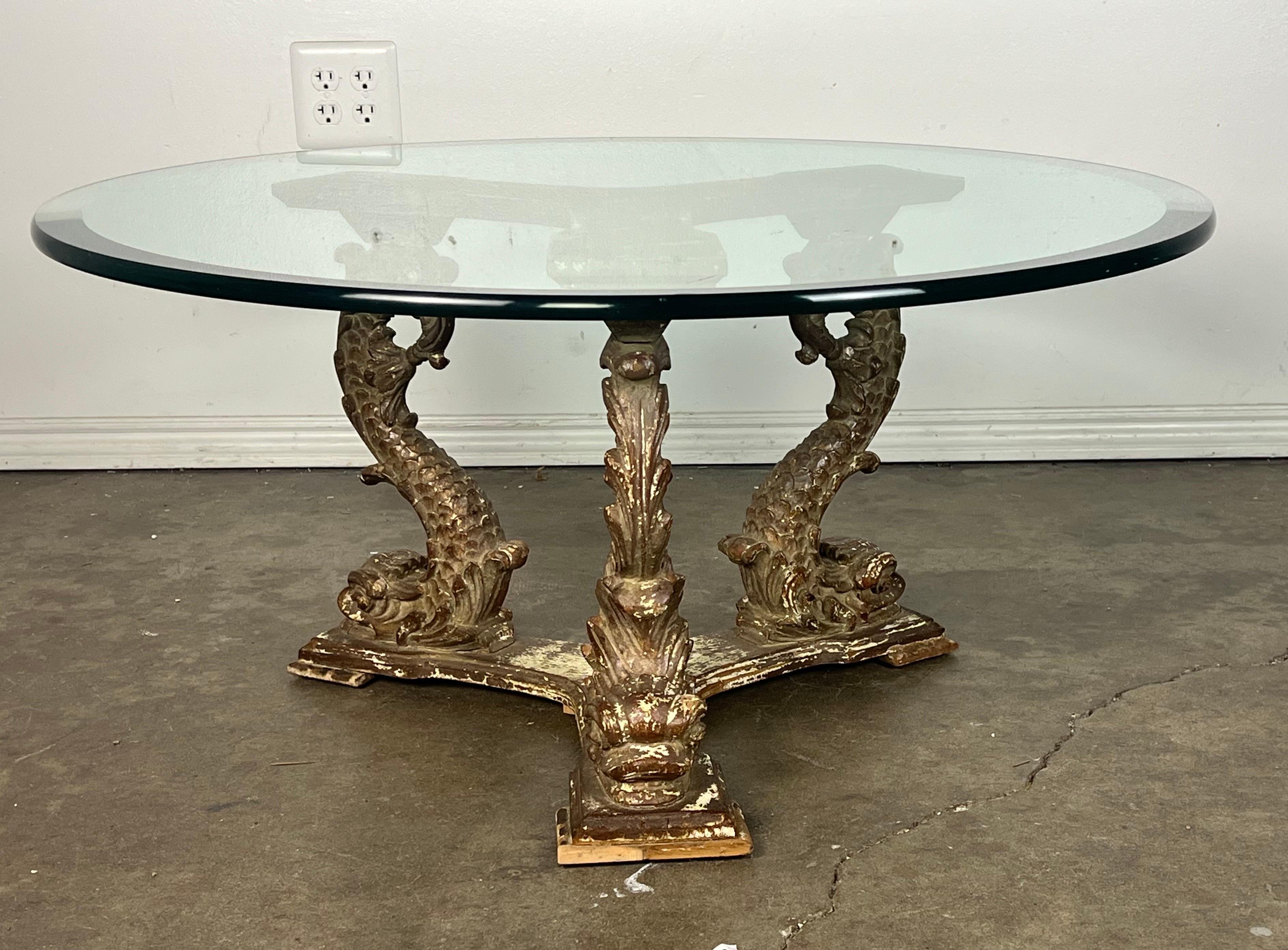 Italienischer Dreibein-Tisch aus Giltwood mit Glasplatte, 19. im Angebot 10
