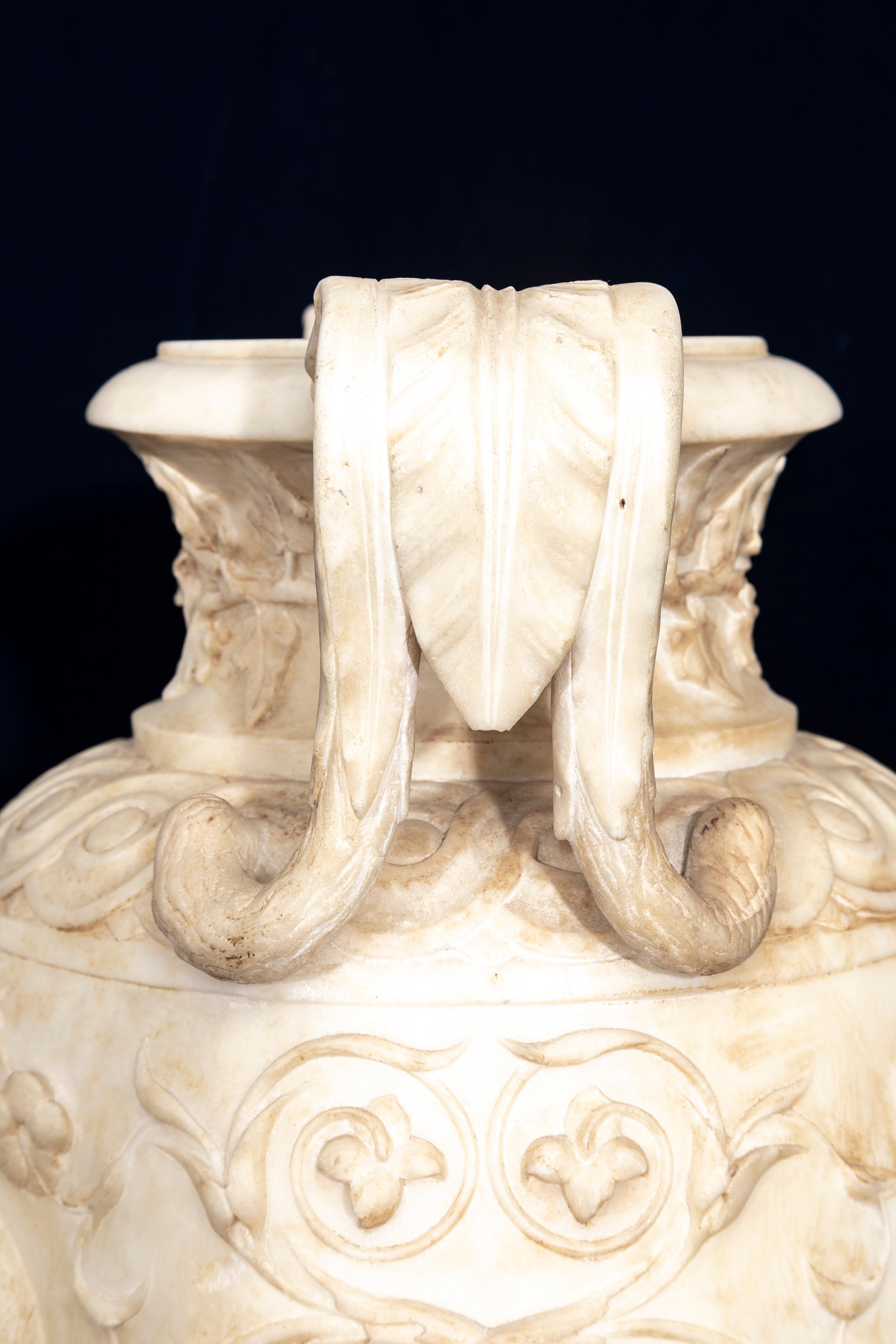 19th C. Italian Grand Tour Carrara Marble Double-Handled Urn on Lion's Paw Base For Sale 4
