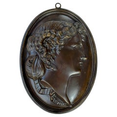 Siglo XIX  Gran Medallón Retrato de Alejandro Magno en Bronce