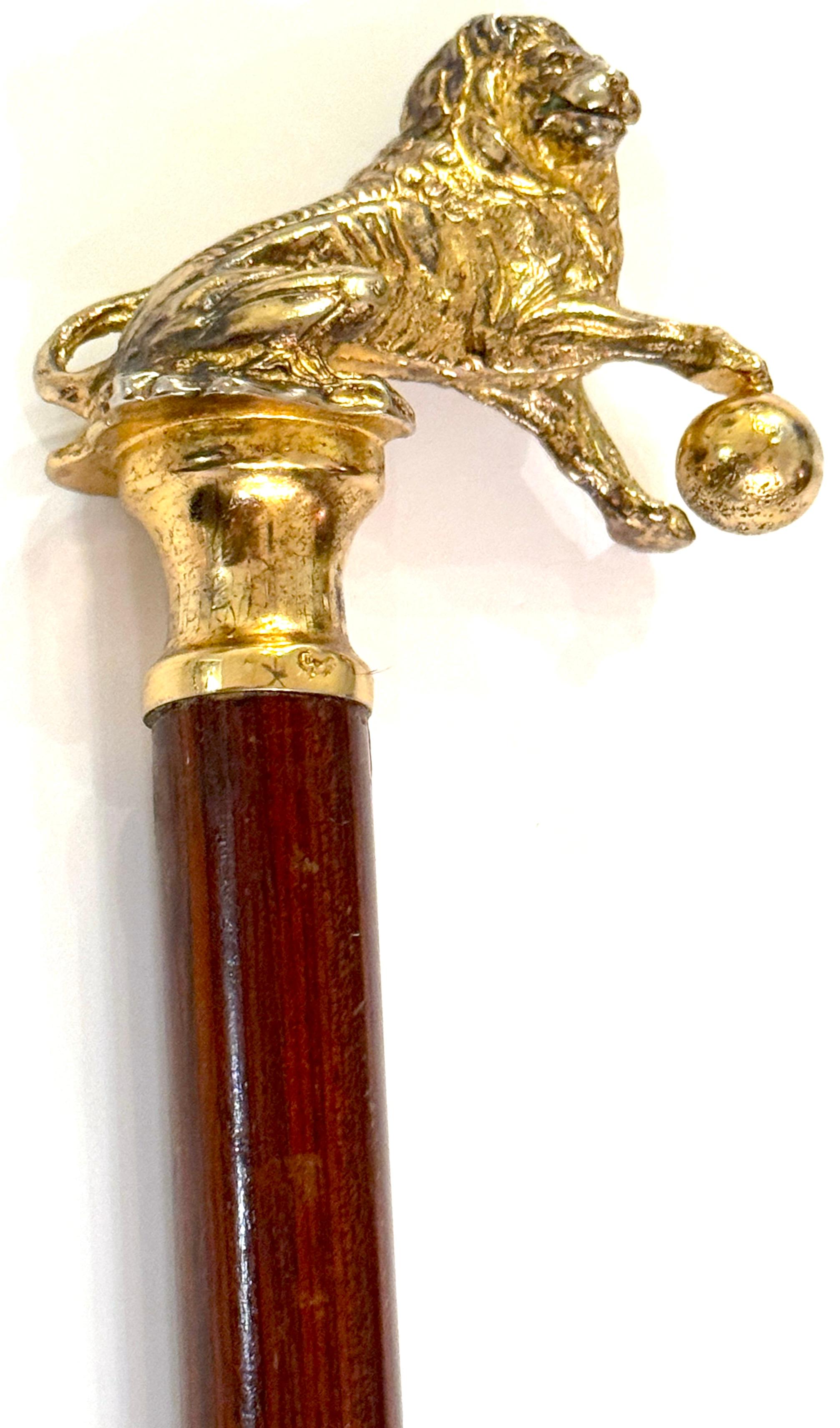 A.C. Silver. Silver Gilt 3-Dimensional Medici Lion & Orb Cane en vente 2