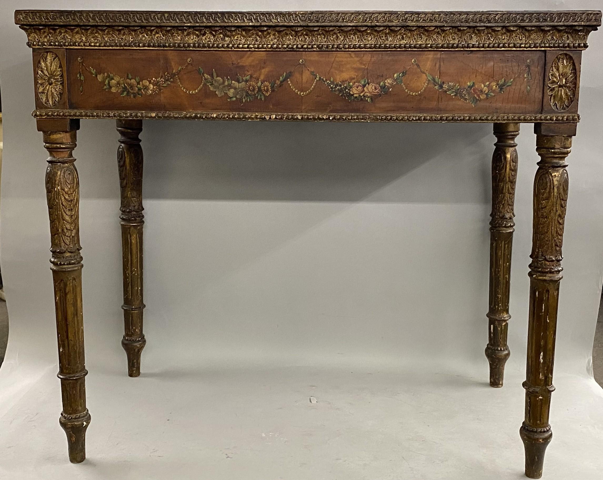 A.I.C. C'est une table d'écriture polychrome néoclassique italienne du 19e siècle avec un plateau en cuir. 7