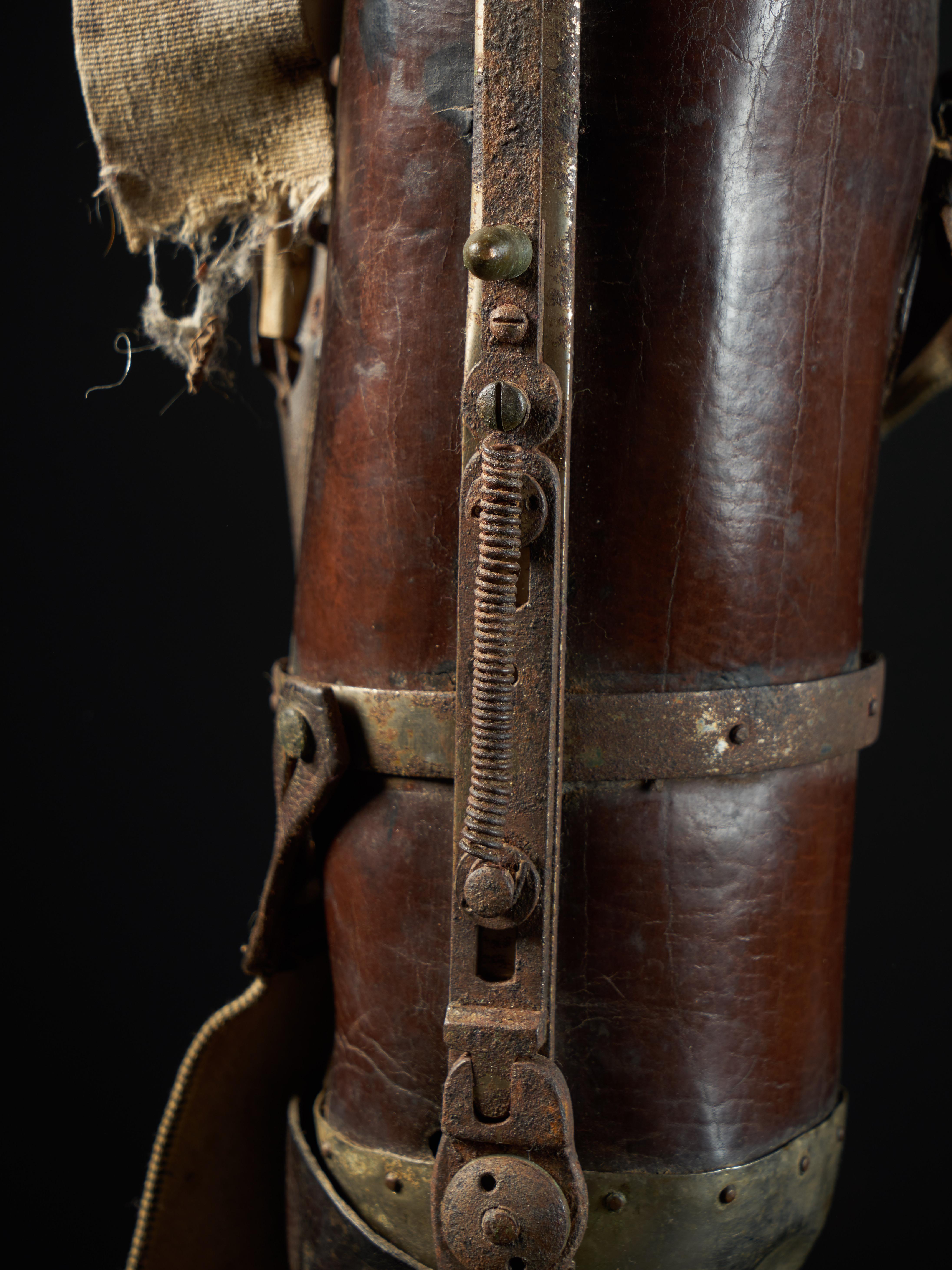 19th Century, Italian Original Wooden Prosthetic Leg 5