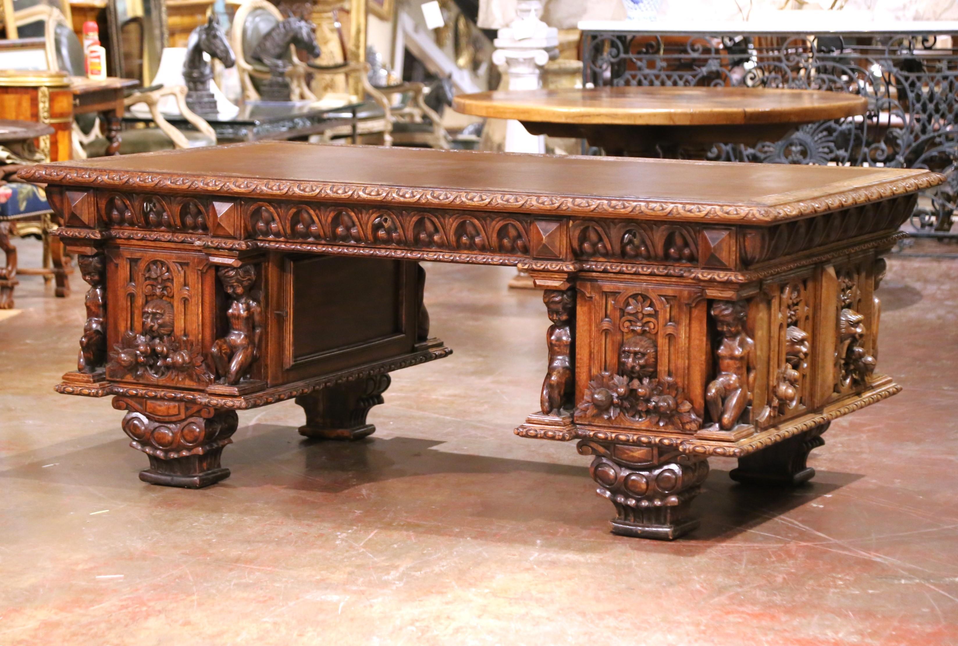 19th C. Italian Renaissance Three-Piece Carved Oak Partner Desk with Leather Top For Sale 1