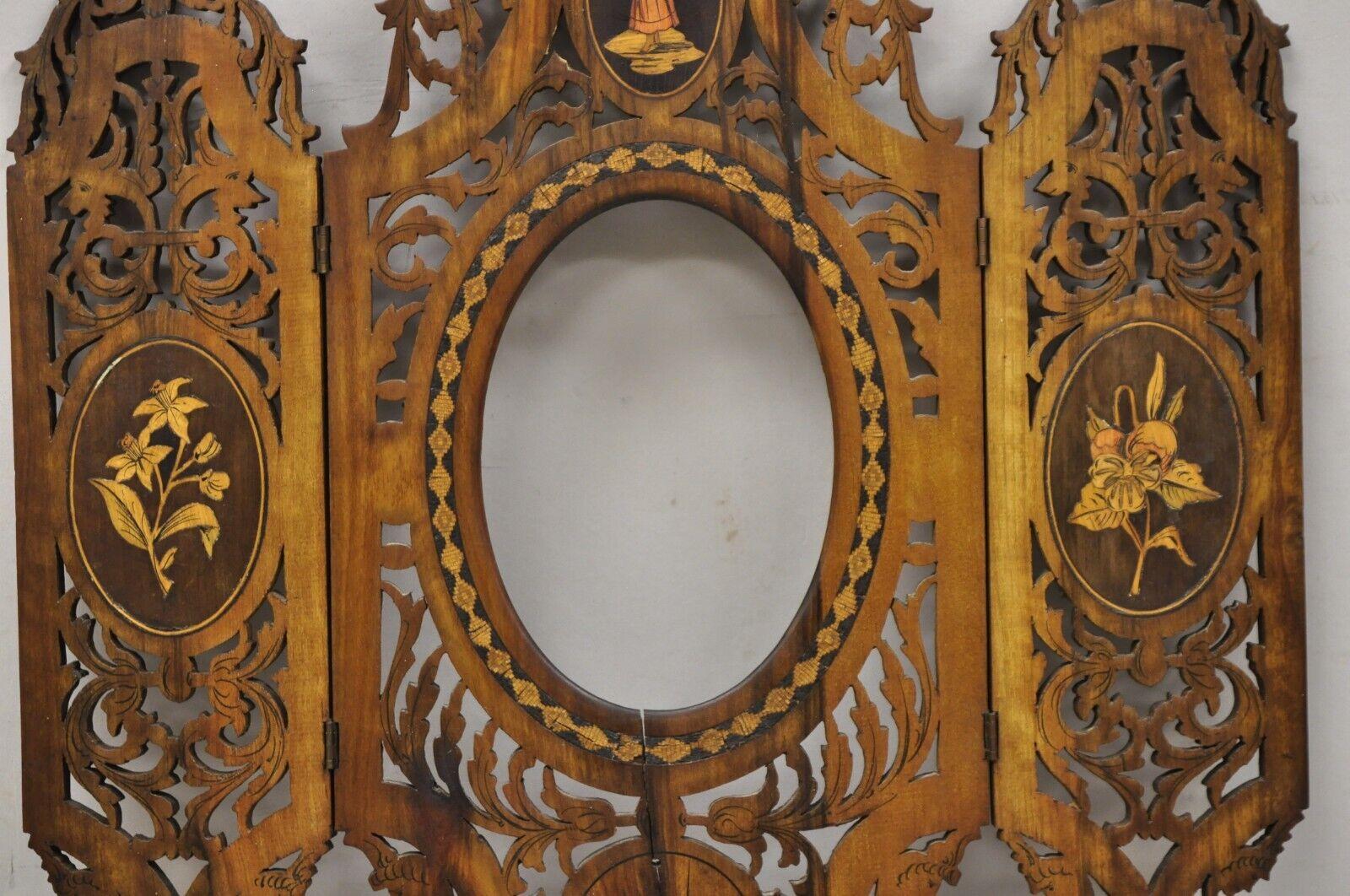 19th Century Italian Sorrento Triptych Folding Inlaid Travel Mirror Easel Stand In Good Condition For Sale In Philadelphia, PA