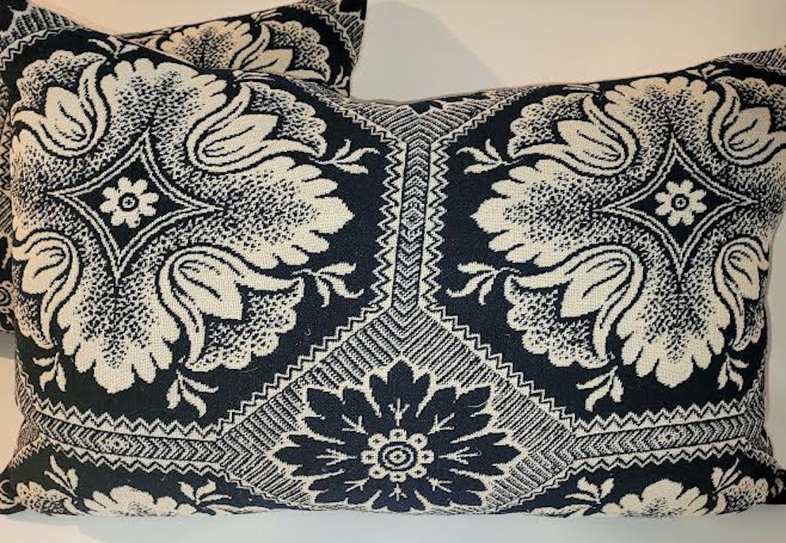 19th C Jacquard Coverlette Blue /White Pillows 'Collection of 5' For Sale 2