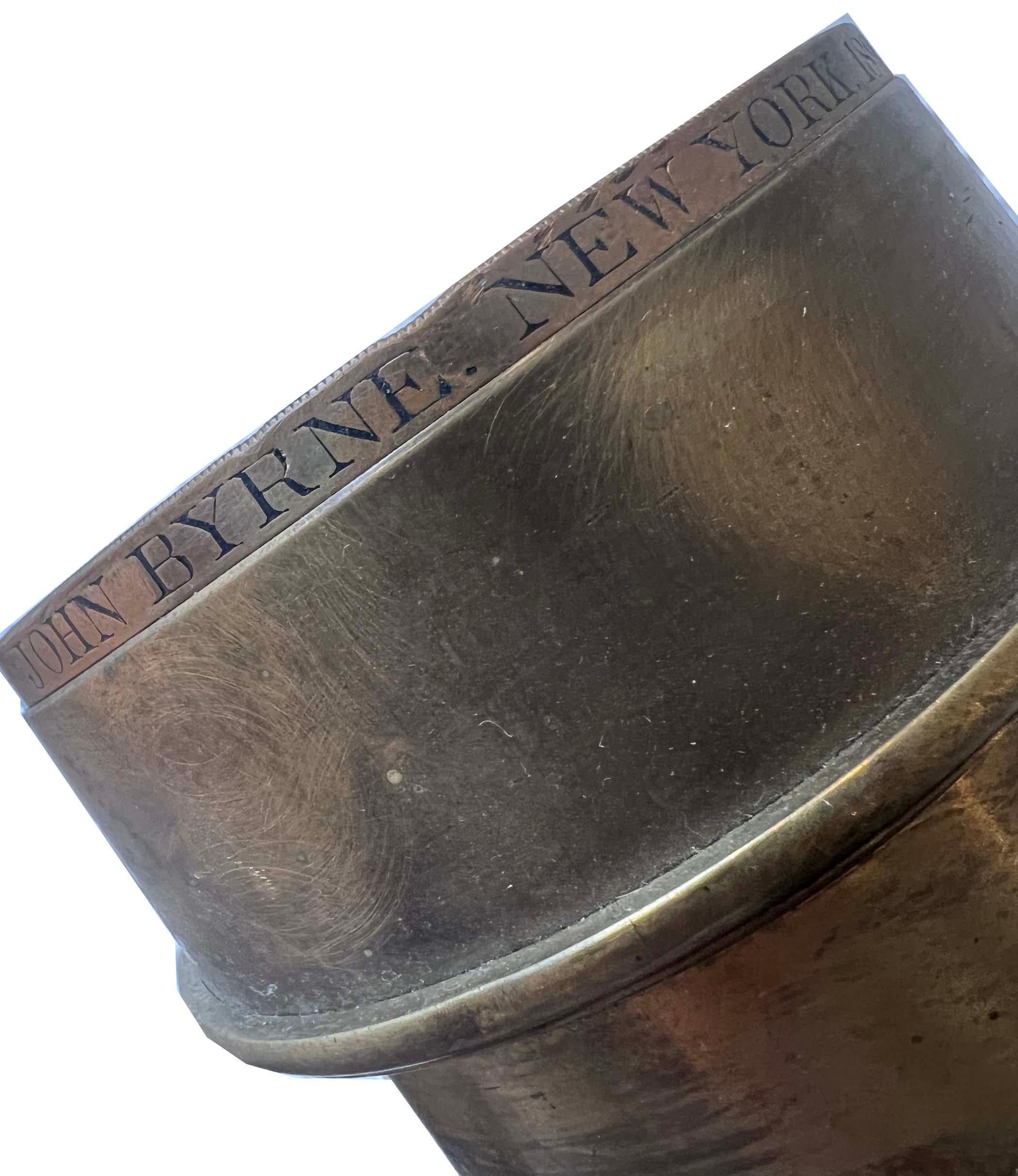 20ième siècle Telescope John Byrne du 19e siècle en laiton avec trépied en vente