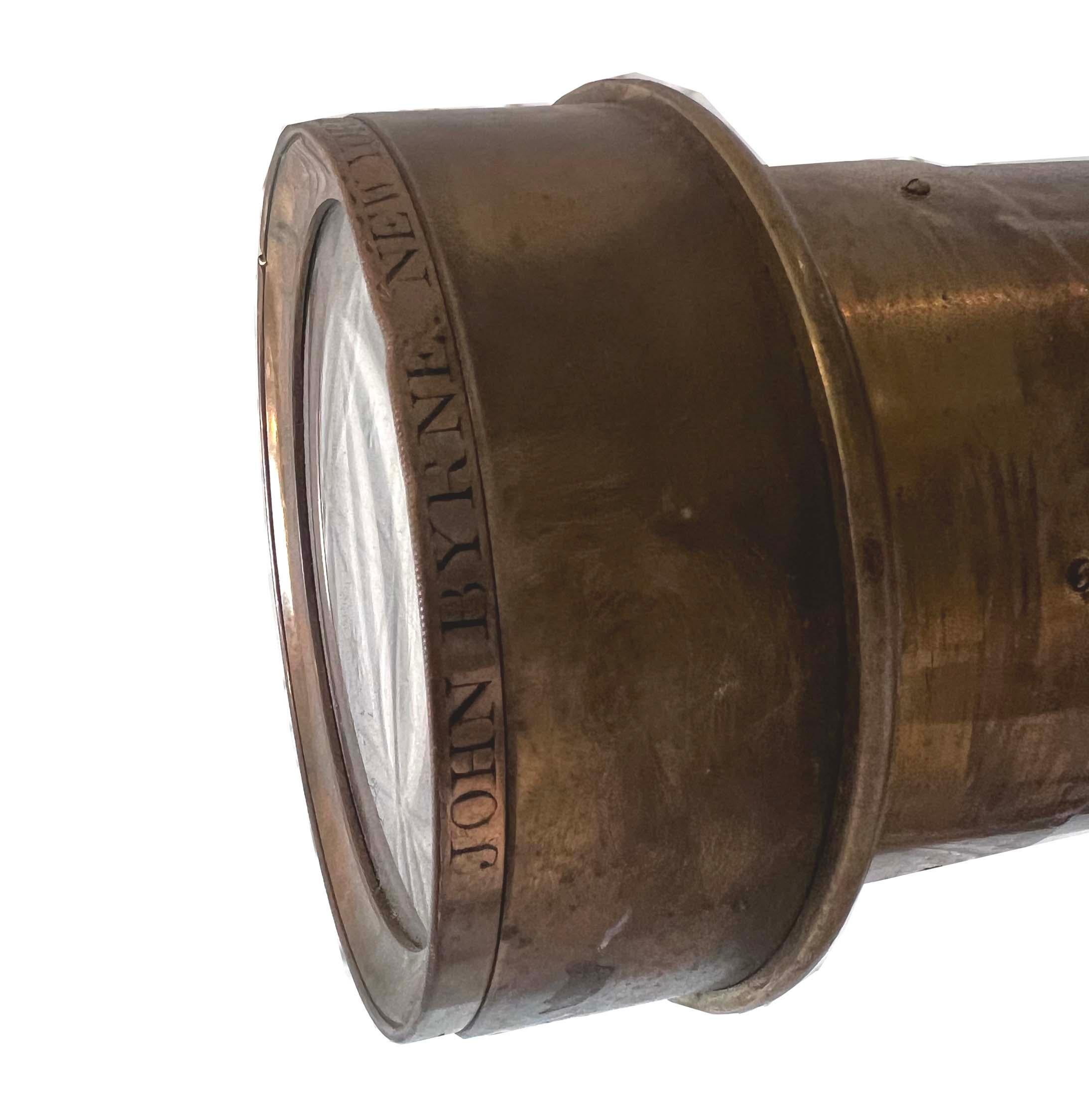Telescope John Byrne du 19e siècle en laiton avec trépied en vente 2