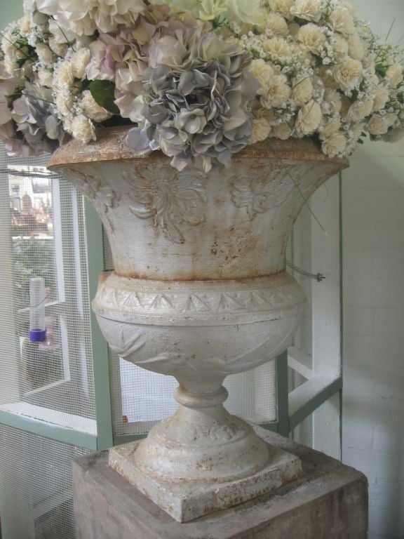 19th Century Large Cast Iron Garden Urn For Sale 2