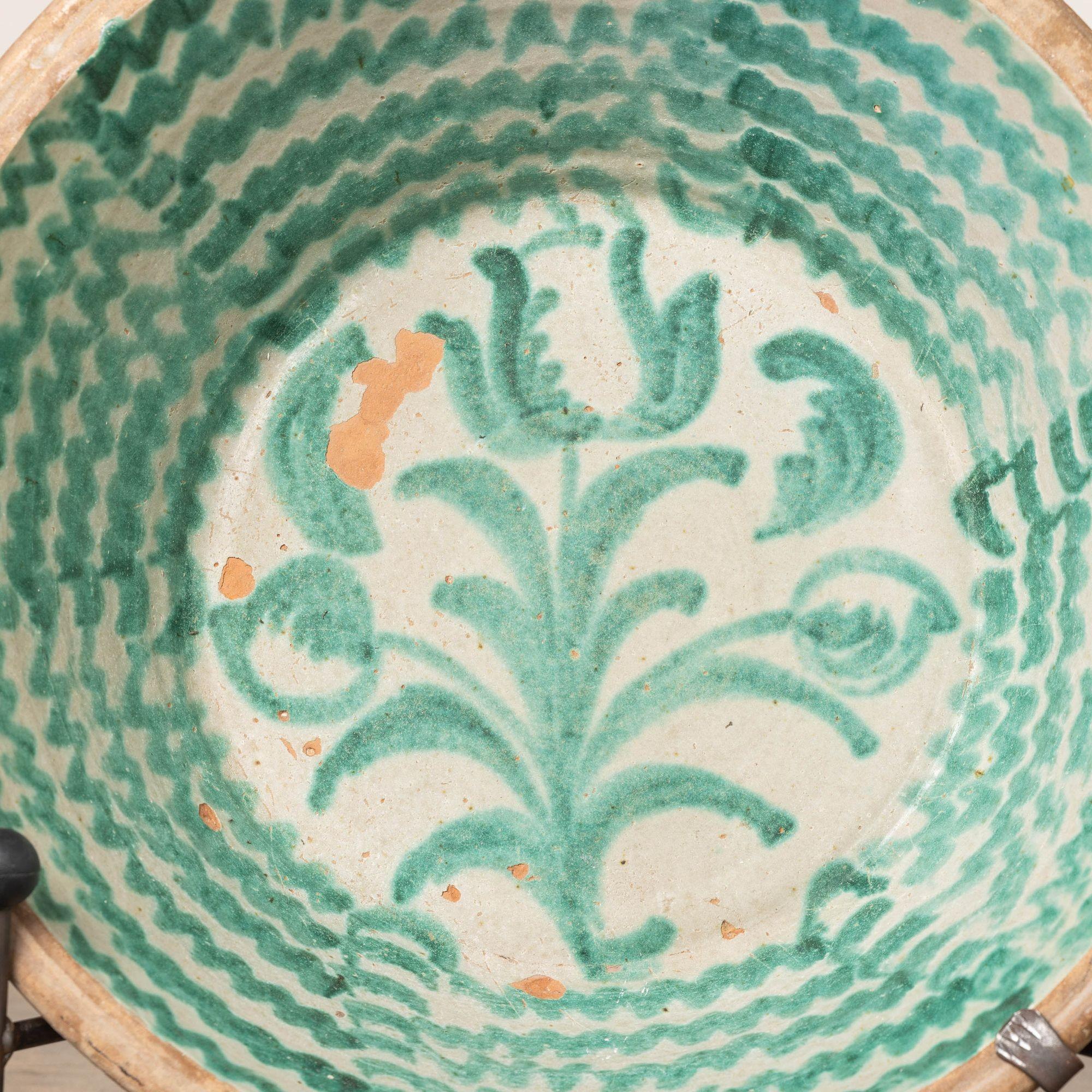 Country 19th c. Large Spanish Green Fajalauza Lebrillo Bowl from Granada For Sale