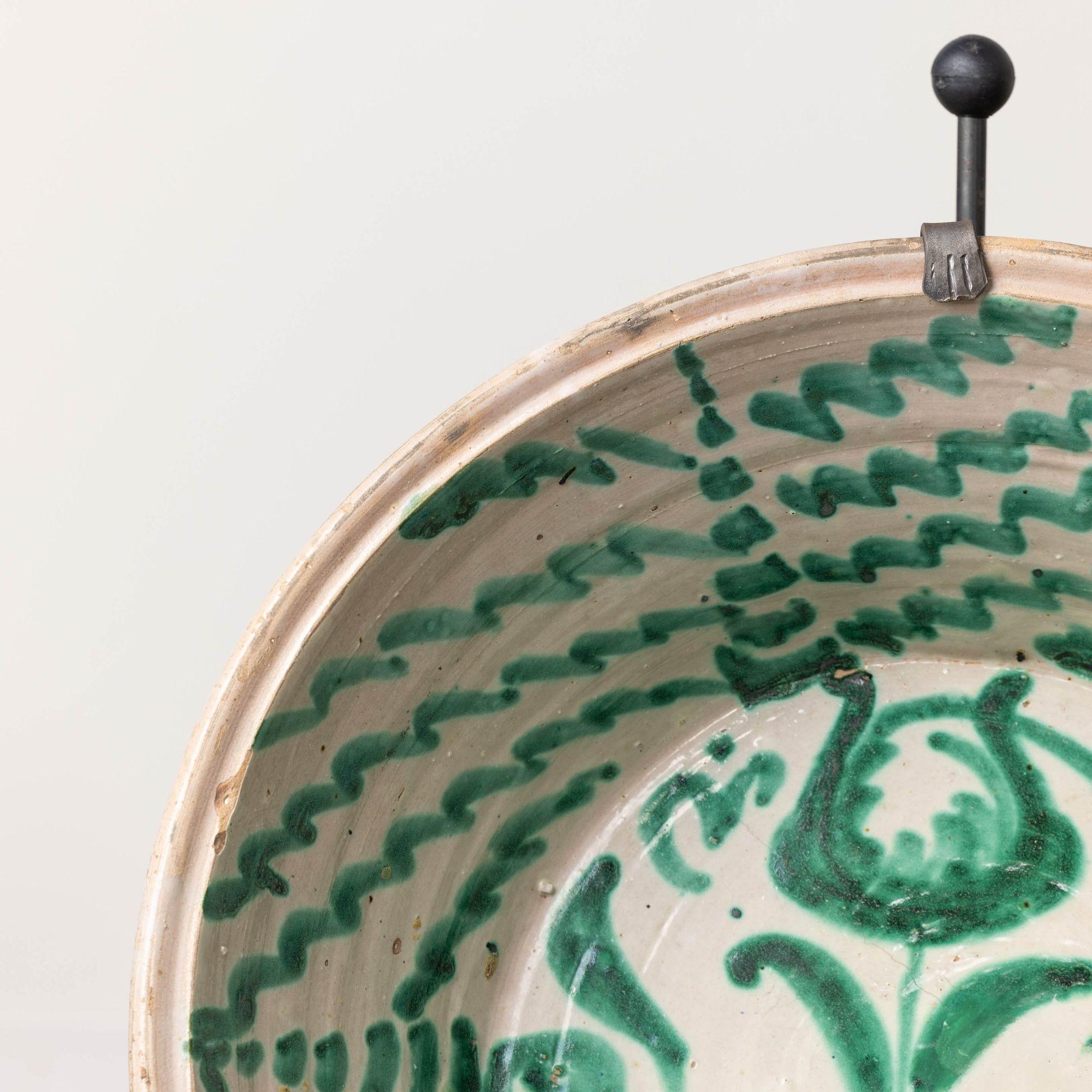 Hand-Crafted 19th c. Large Spanish Green Fajalauza Lebrillo Bowl with Hanging Iron and Stand For Sale