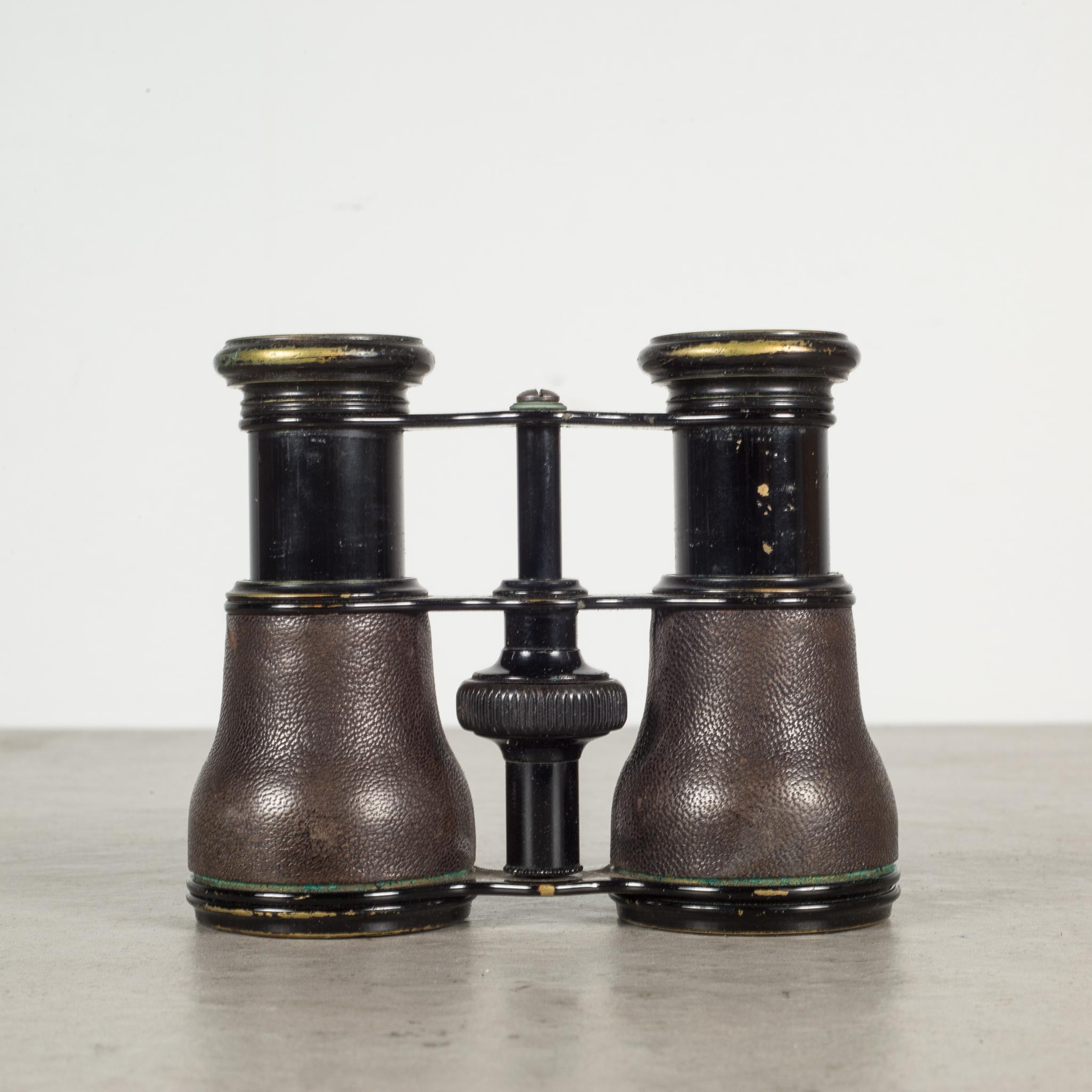 About

A pair of 19th century leather wrapped binoculars with original leather case. Good working order with clear binocular viewing. This piece has retained its original finish

 CreatorLeMaire, Paris, France.
Date of manufacture
