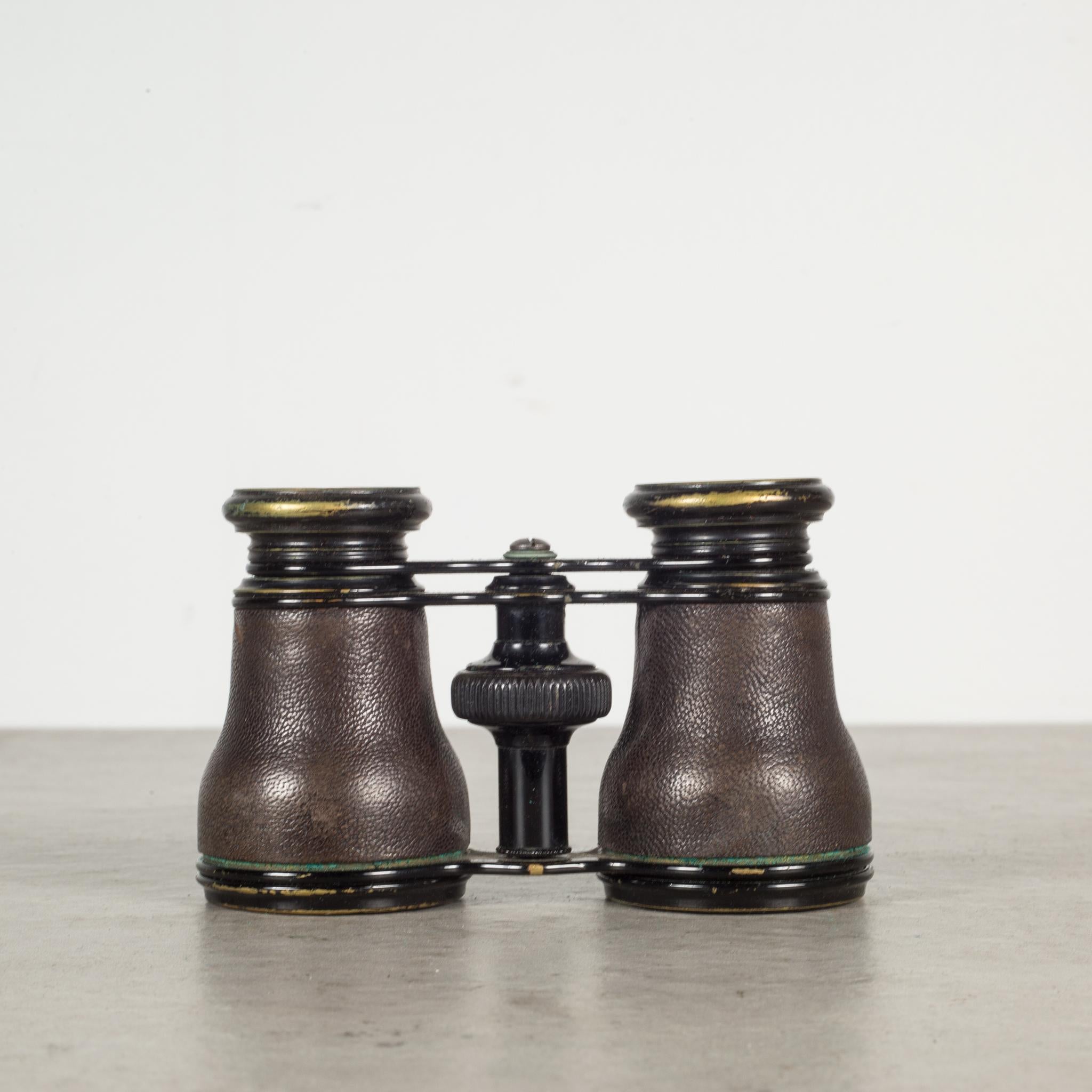 19th c. Leather Wrapped Opera Binoculars and Case, c.1880 In Good Condition In San Francisco, CA