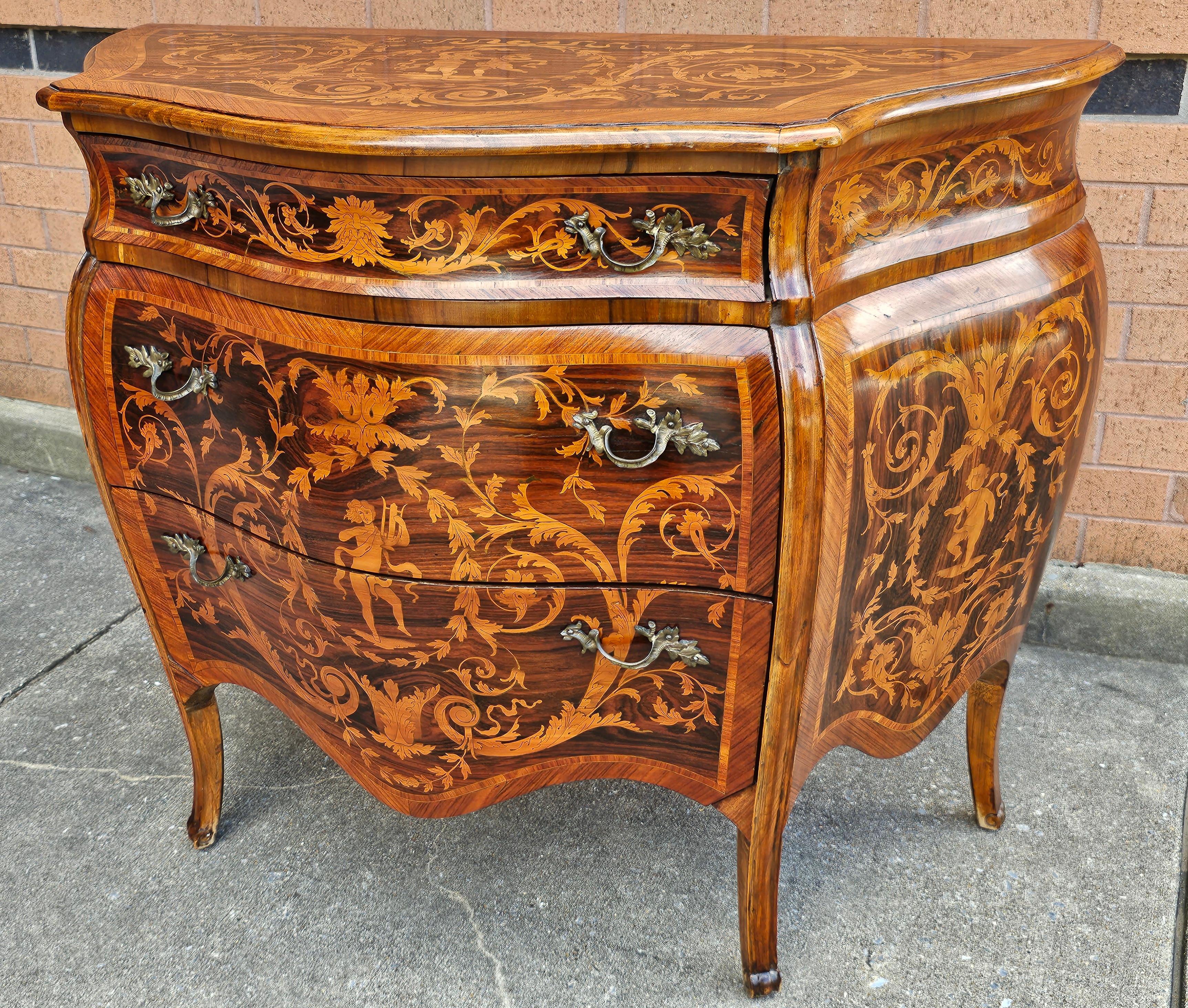 19th C. Lombard Italian Rococo Marquetry Kingwood and Tulipwood Bombé Commode In Good Condition For Sale In Germantown, MD