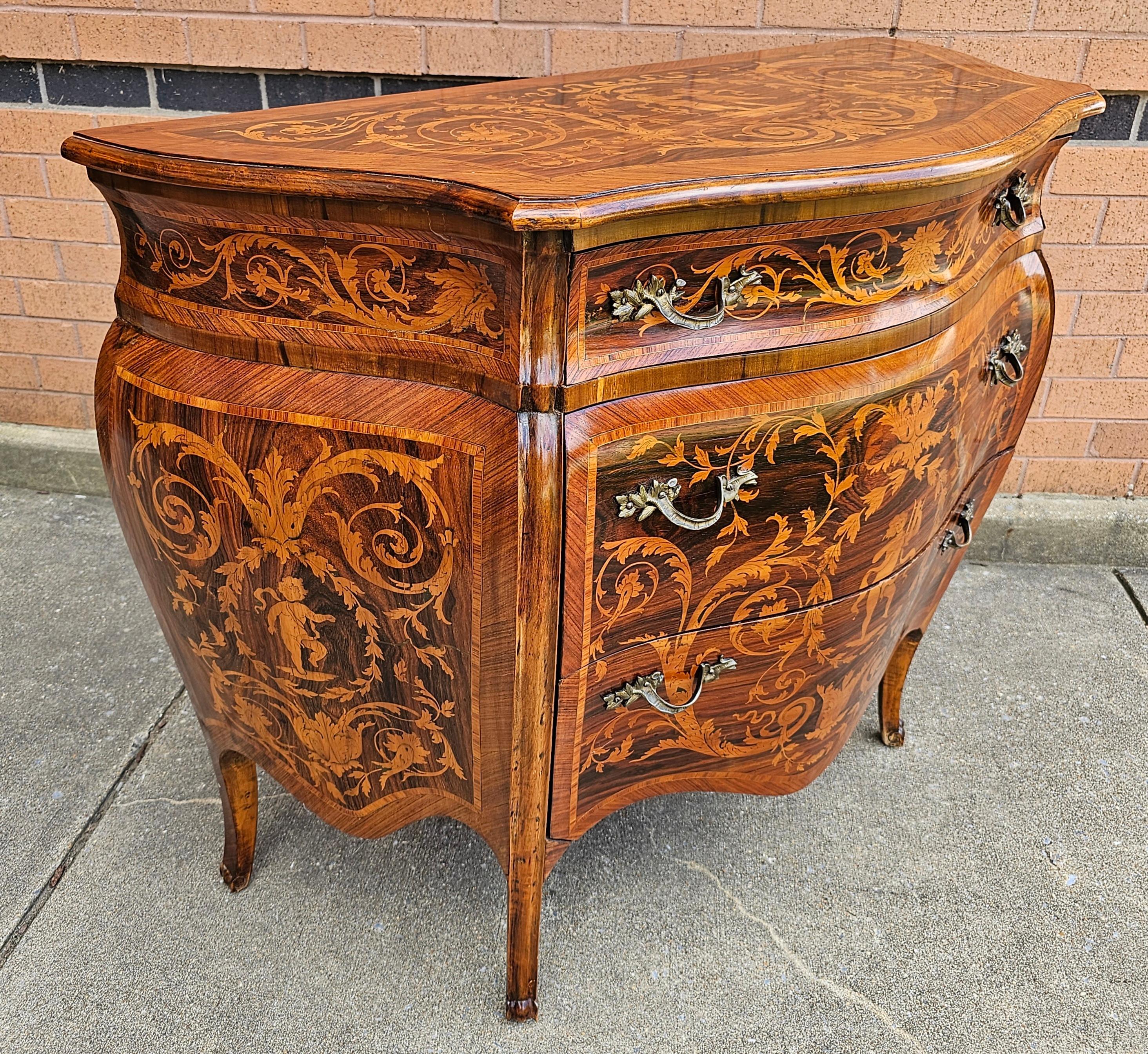 19th C. Lombard Italian Rococo Marquetry Kingwood and Tulipwood Bombé Commode For Sale 1