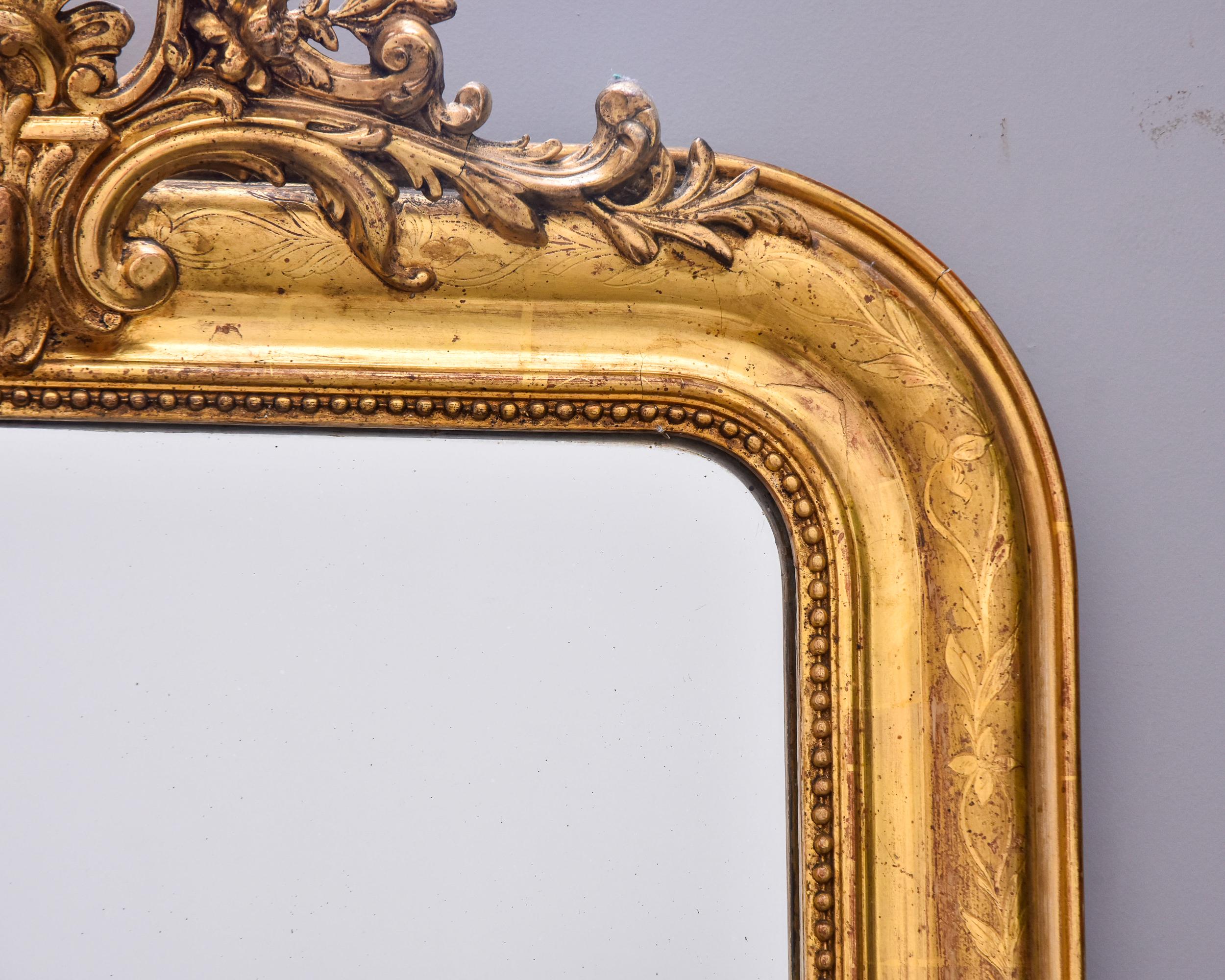 19. Jahrhundert Louis Philippe vergoldeter Spiegel mit Krone im Angebot 6