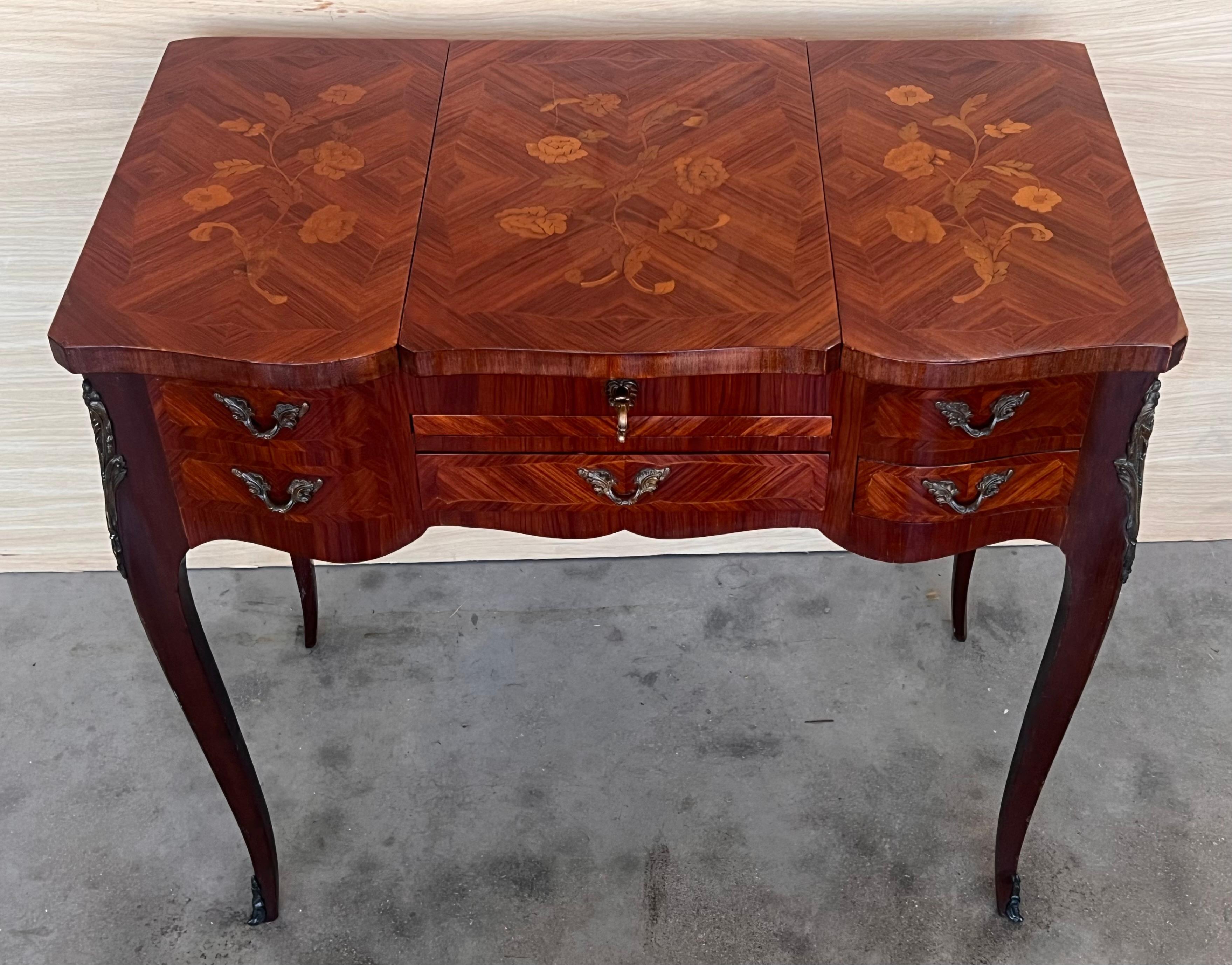 Coiffeuse o mesa de tocador estilo Luis XV del siglo XIX en Bueno estado para la venta en Miami, FL