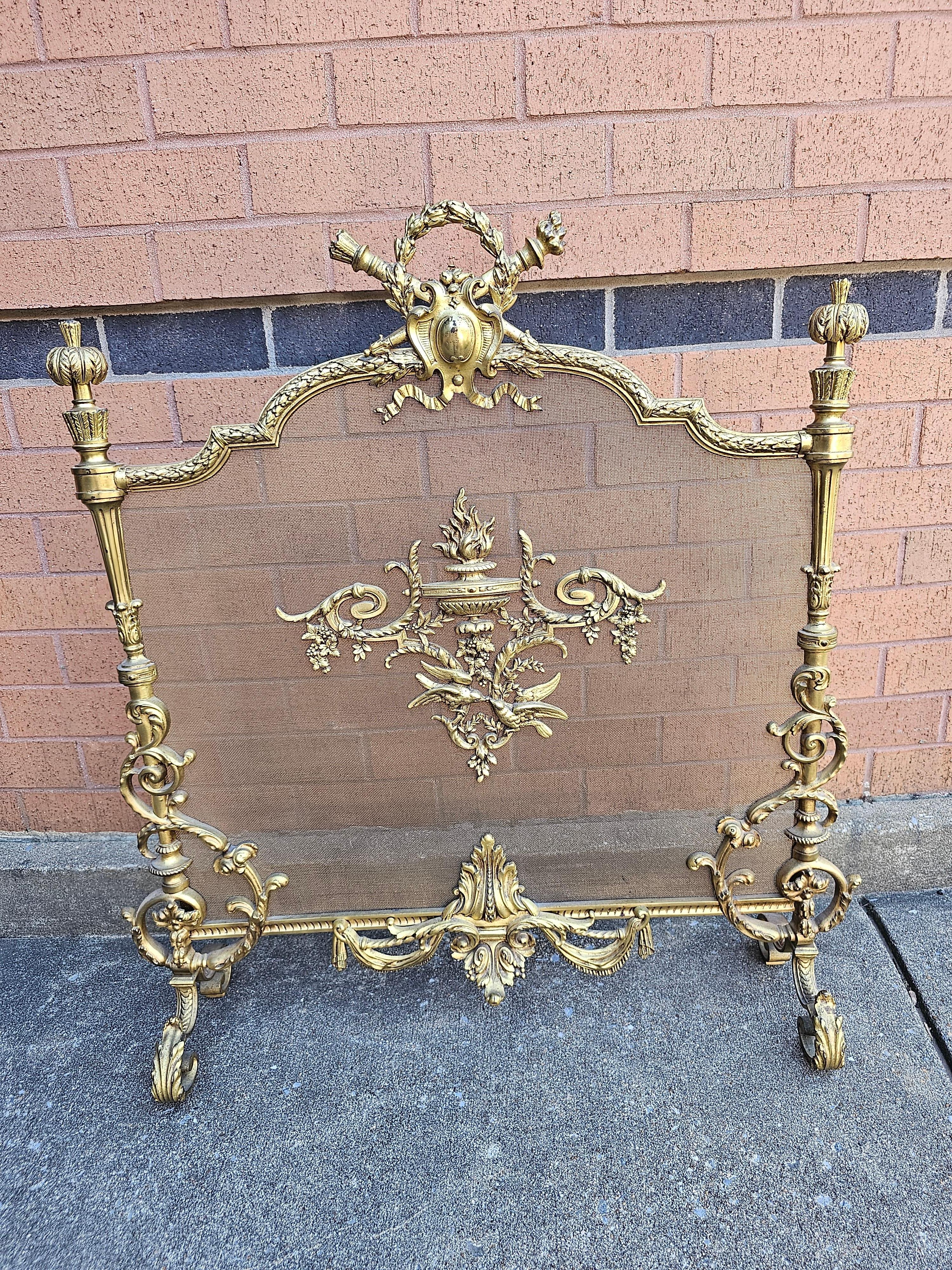19th C. Louis XVI Style Cast Brass and Wire Mesh Ormolu Mounted Fireplace Screen For Sale 3