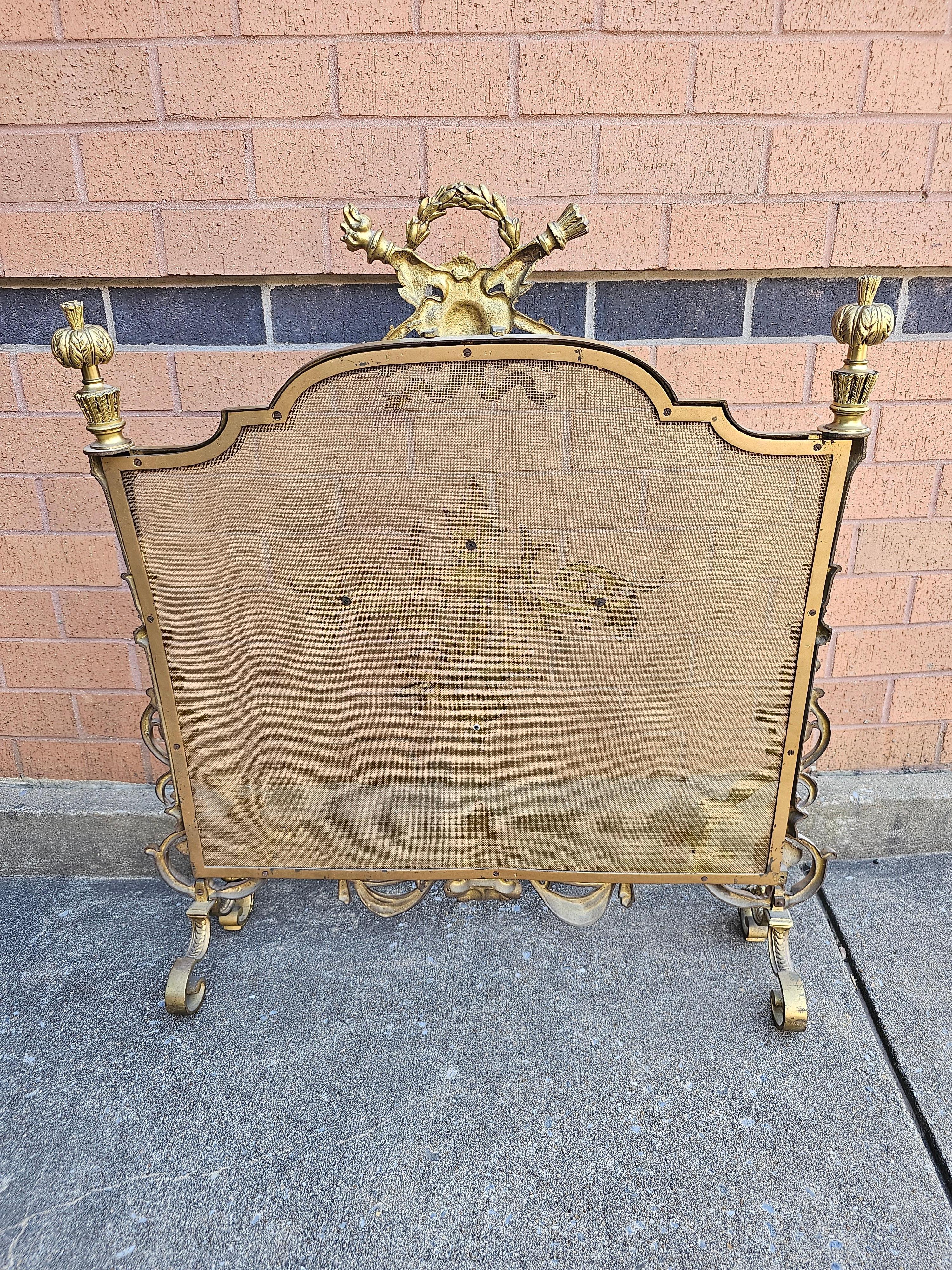 19th C. Louis XVI Style Cast Brass and Wire Mesh Ormolu Mounted Fireplace Screen For Sale 4
