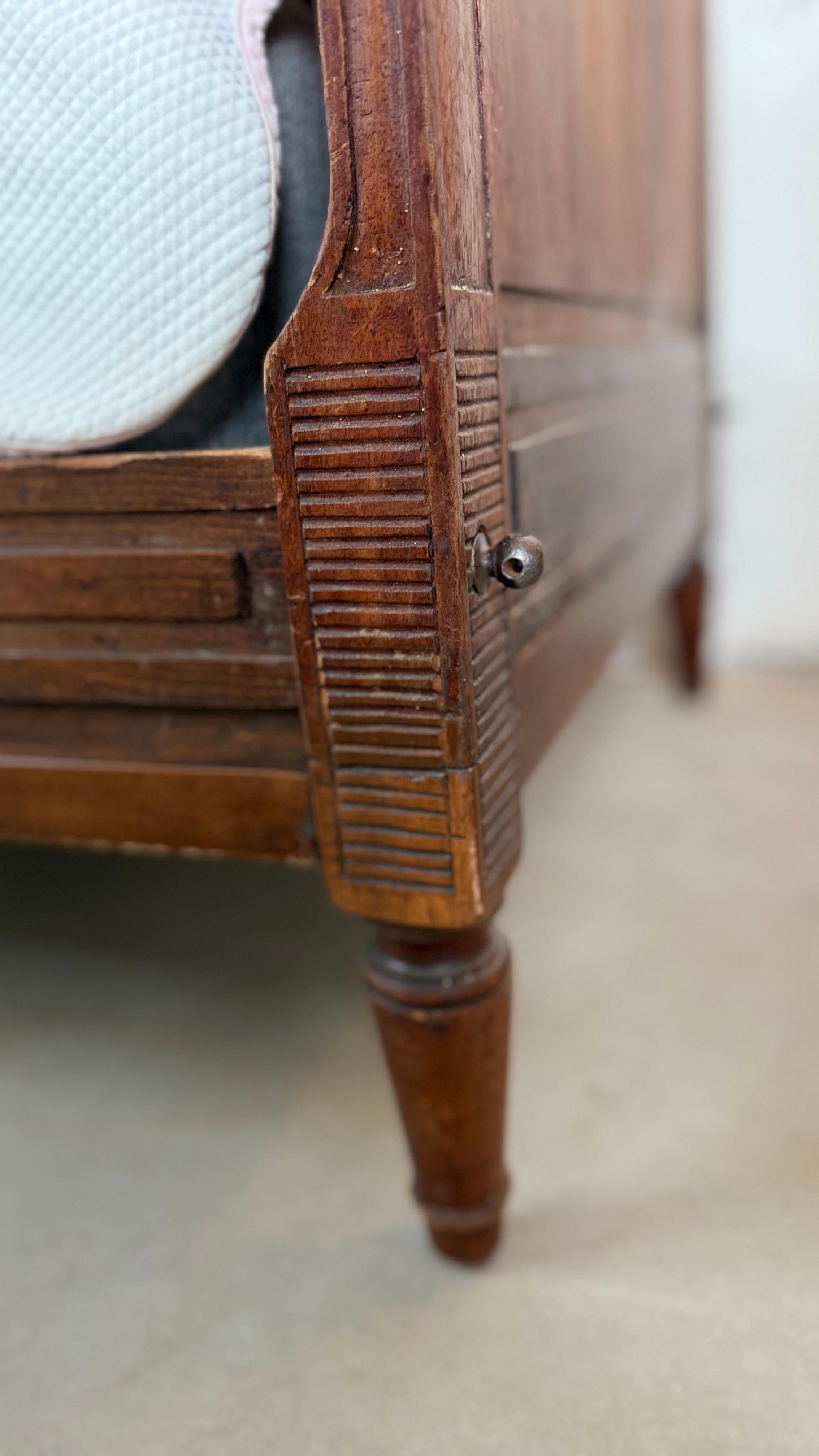 Wood 19th C. Louis XVI Style Daybed For Sale