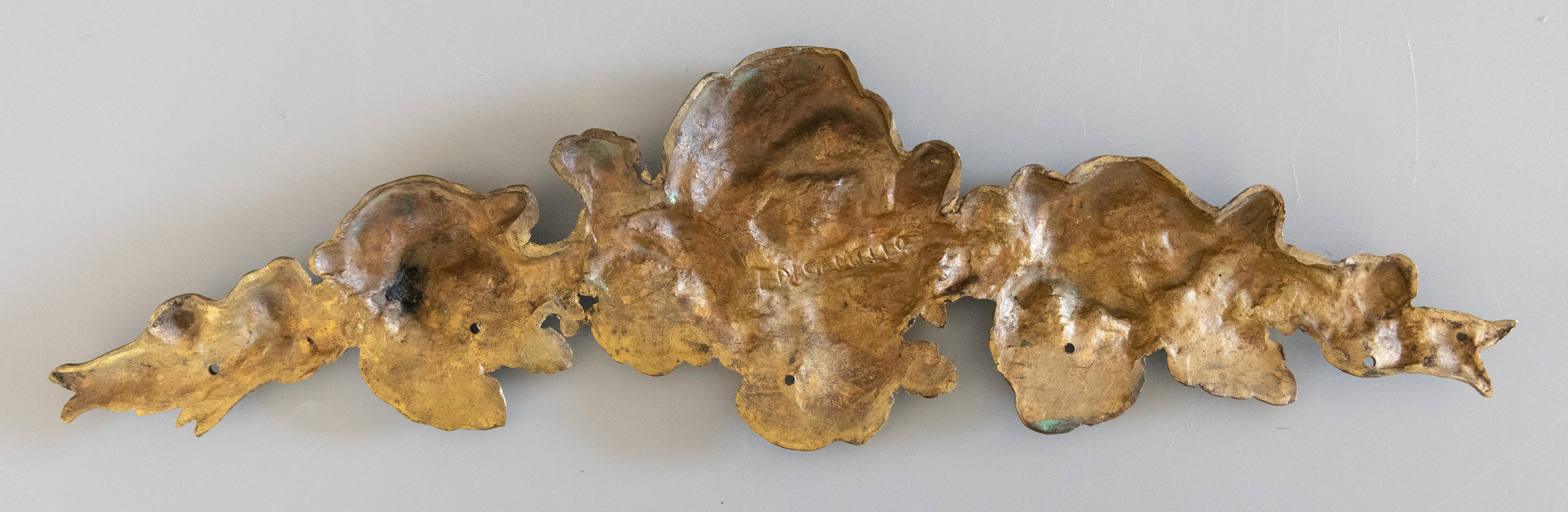 Adorno de pared de guirnalda floral de bronce dorado estilo Luis XVI francés del siglo XIX Dorado en venta