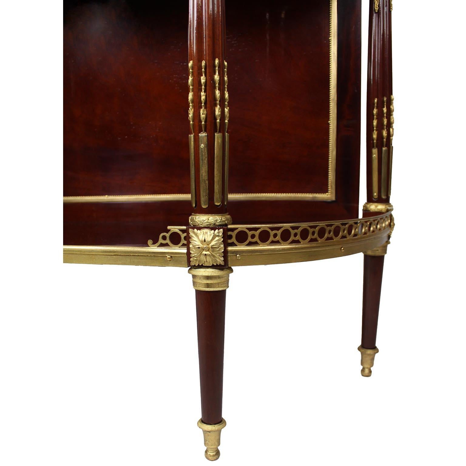 Bronze 19th C. Louis XVI Style Ormolu-Mounted Mahogany Jasperware Console Vitrine Table en vente