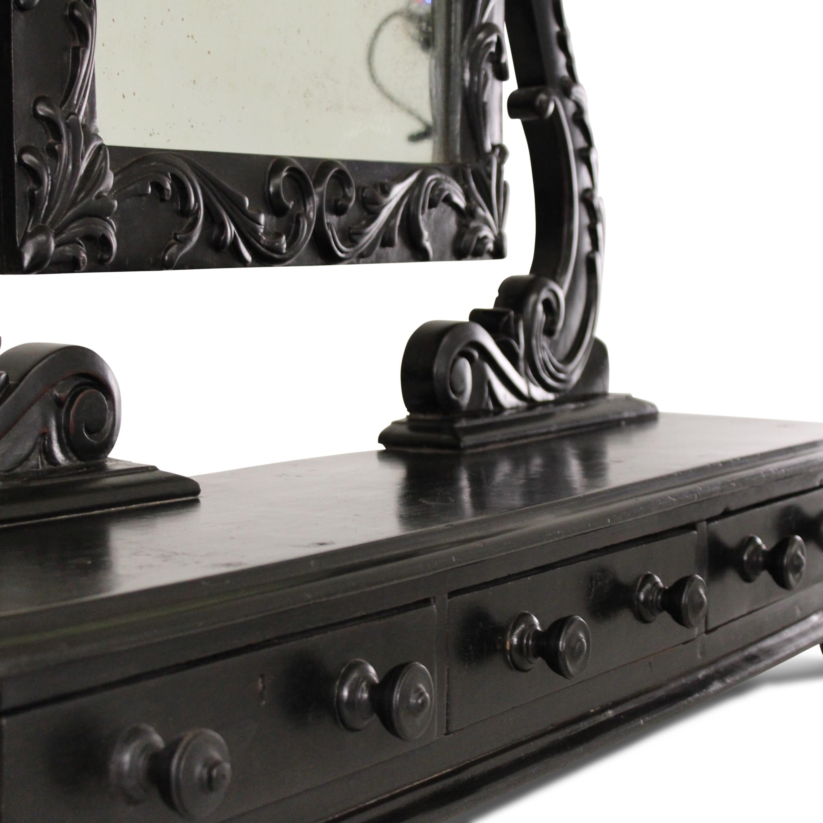 19th C. Mahogany Table Vanity For Sale 4