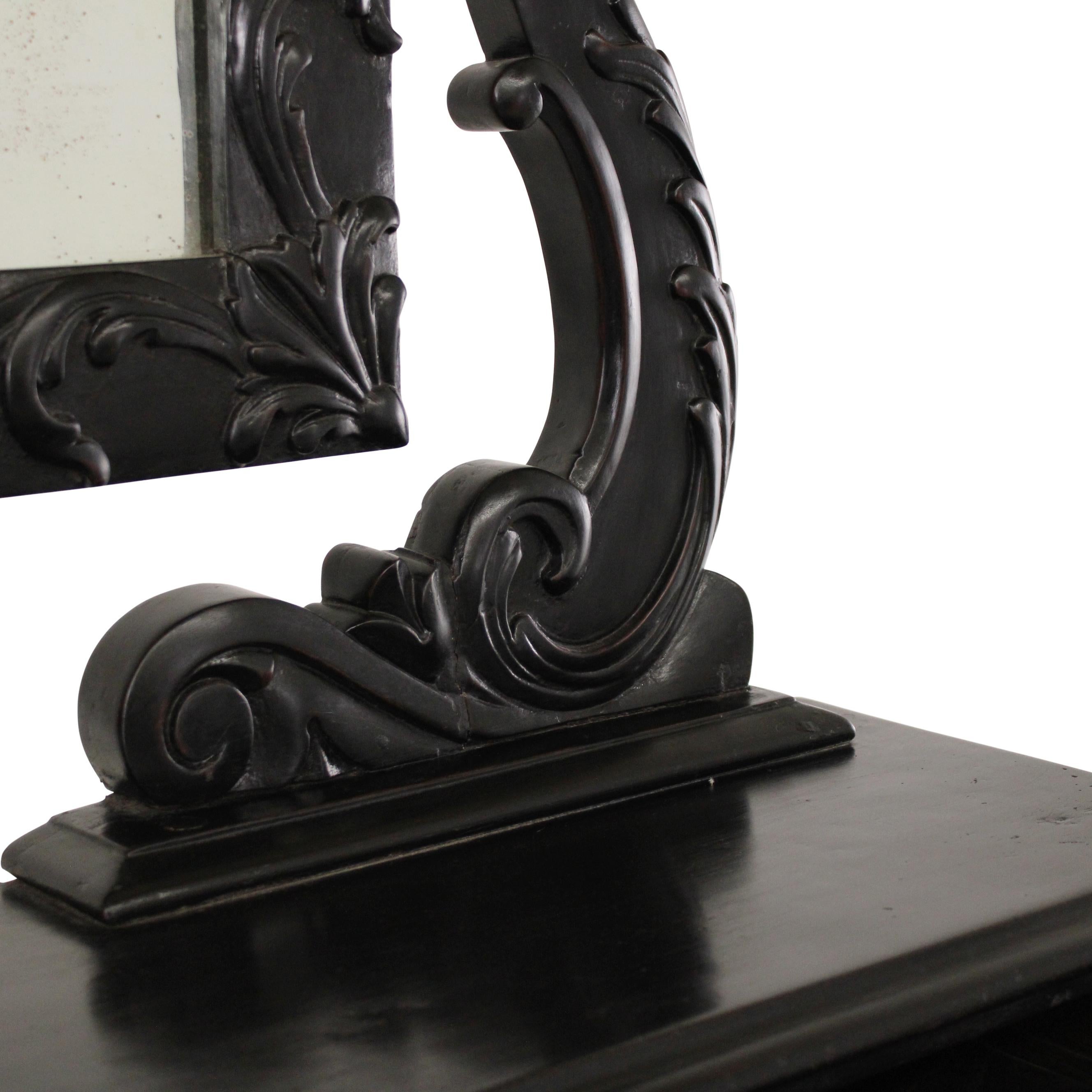 19th C. Mahogany Table Vanity For Sale 3