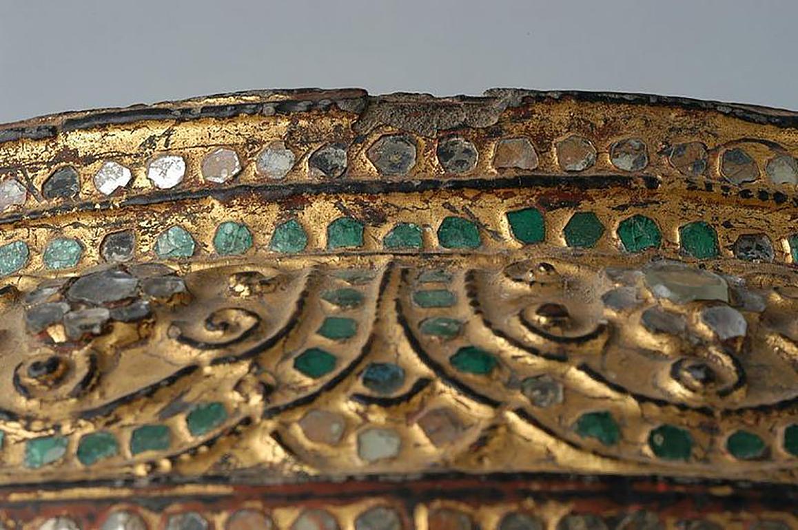 19th C., Mandalay, Antique Burmese Offering Bowl Decorated with Mirror Tiles 2
