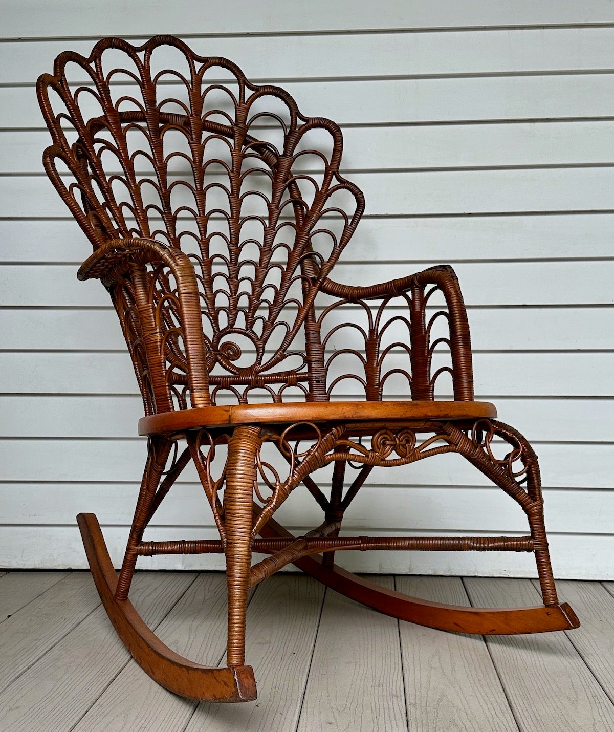 19th C. matching wicker shell back design adult and child size rocking chairs For Sale 1