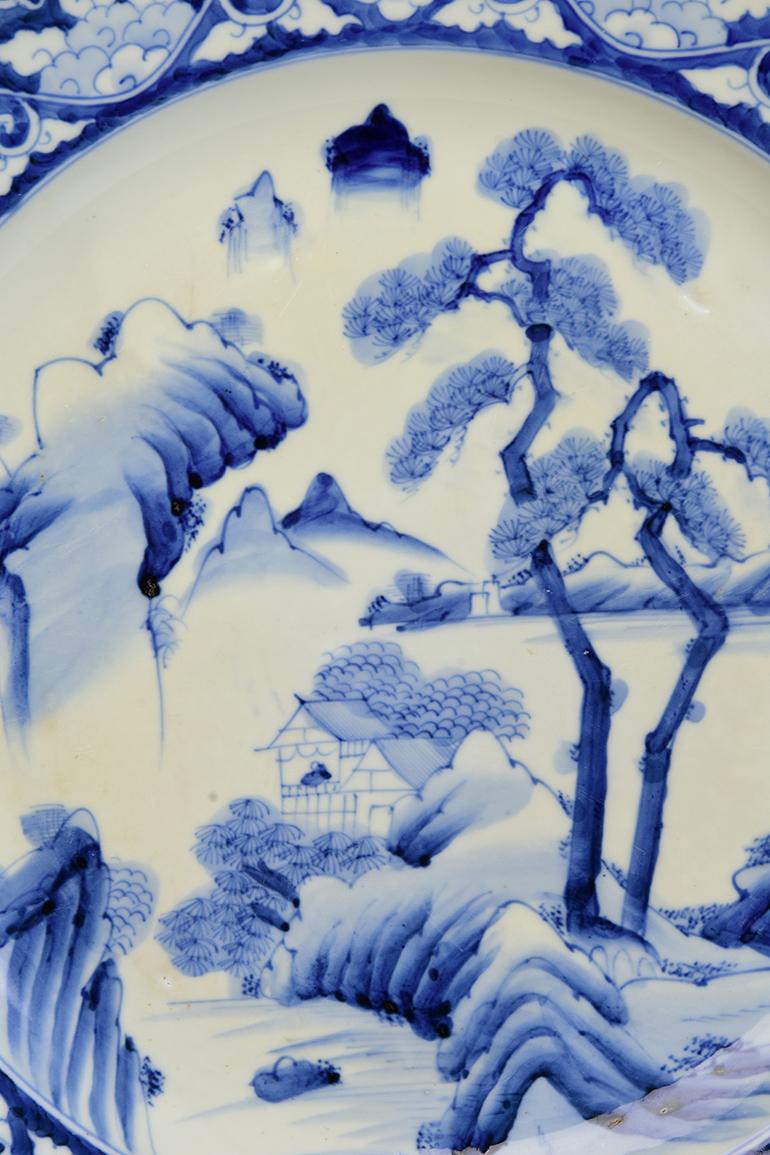 19th C., Meiji, a Pair of Antique Japanese Porcelain Blue and White Charger Dish For Sale 8