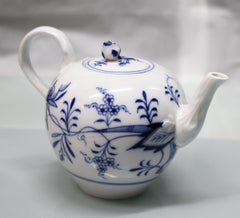 19th Century Meissen Blue and White Teapot and Cream Jug