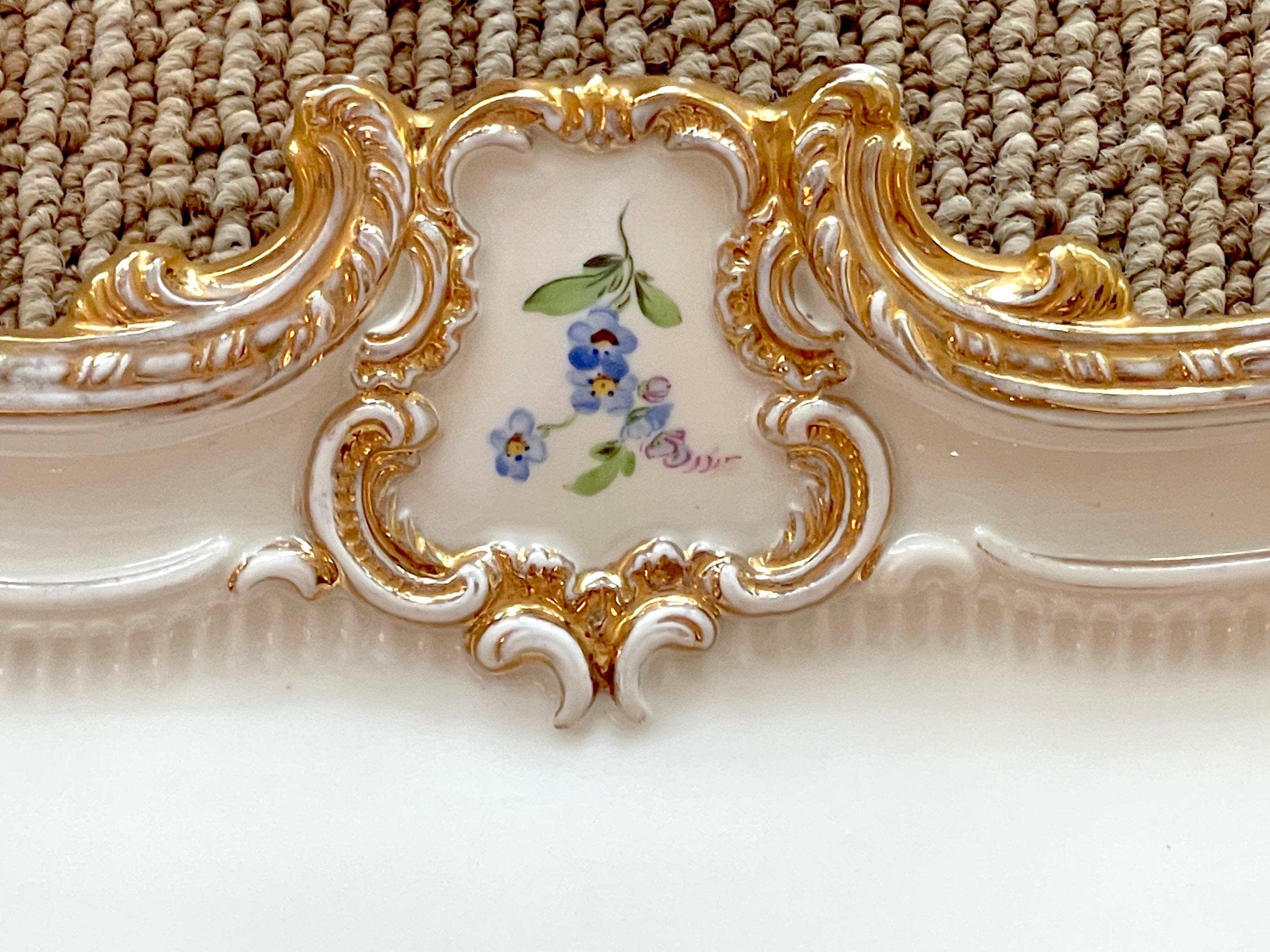 19th C Meissen Tulip Botanical Gilt Tray In Good Condition In West Palm Beach, FL