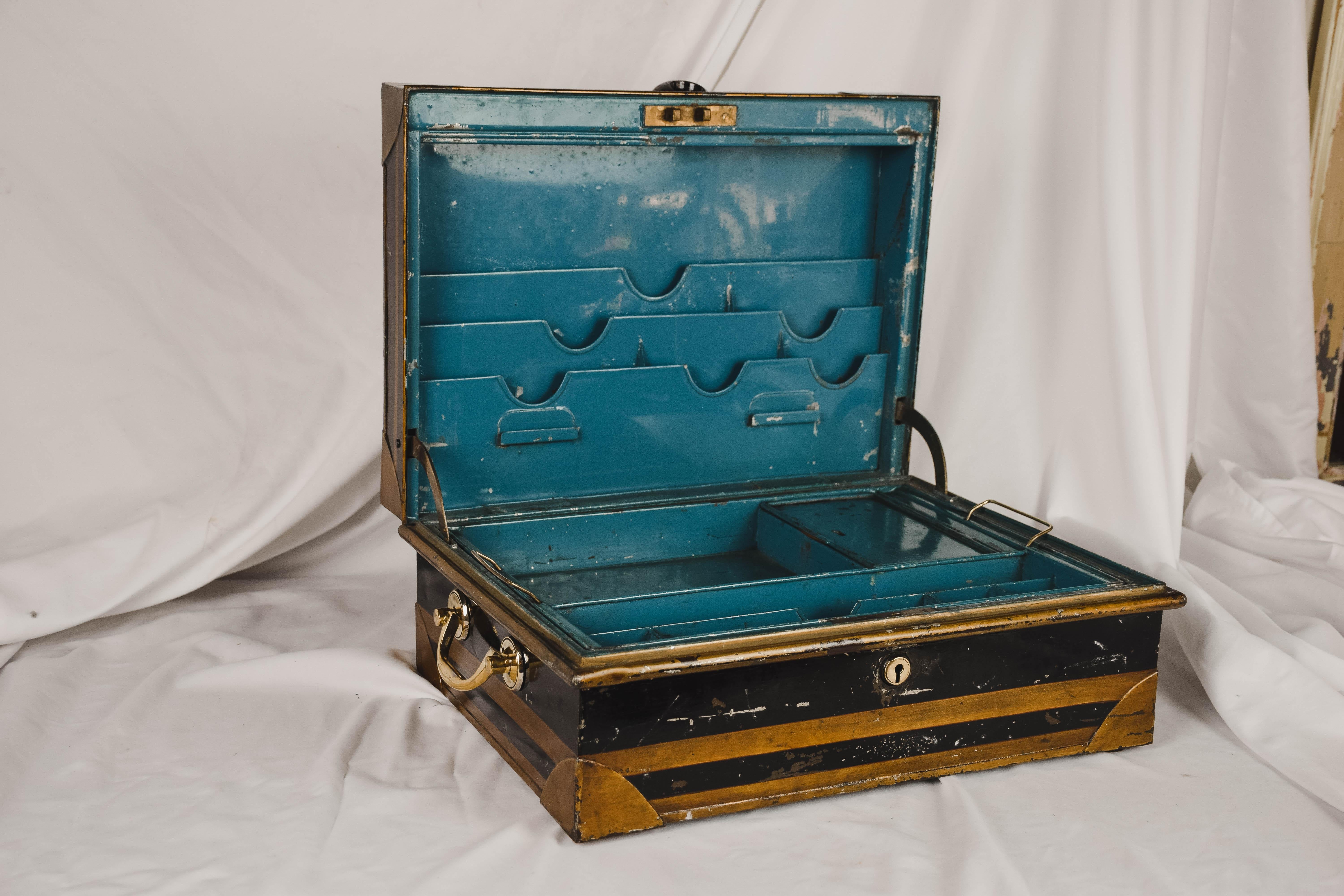 19th Century Metal English Cash Box 1