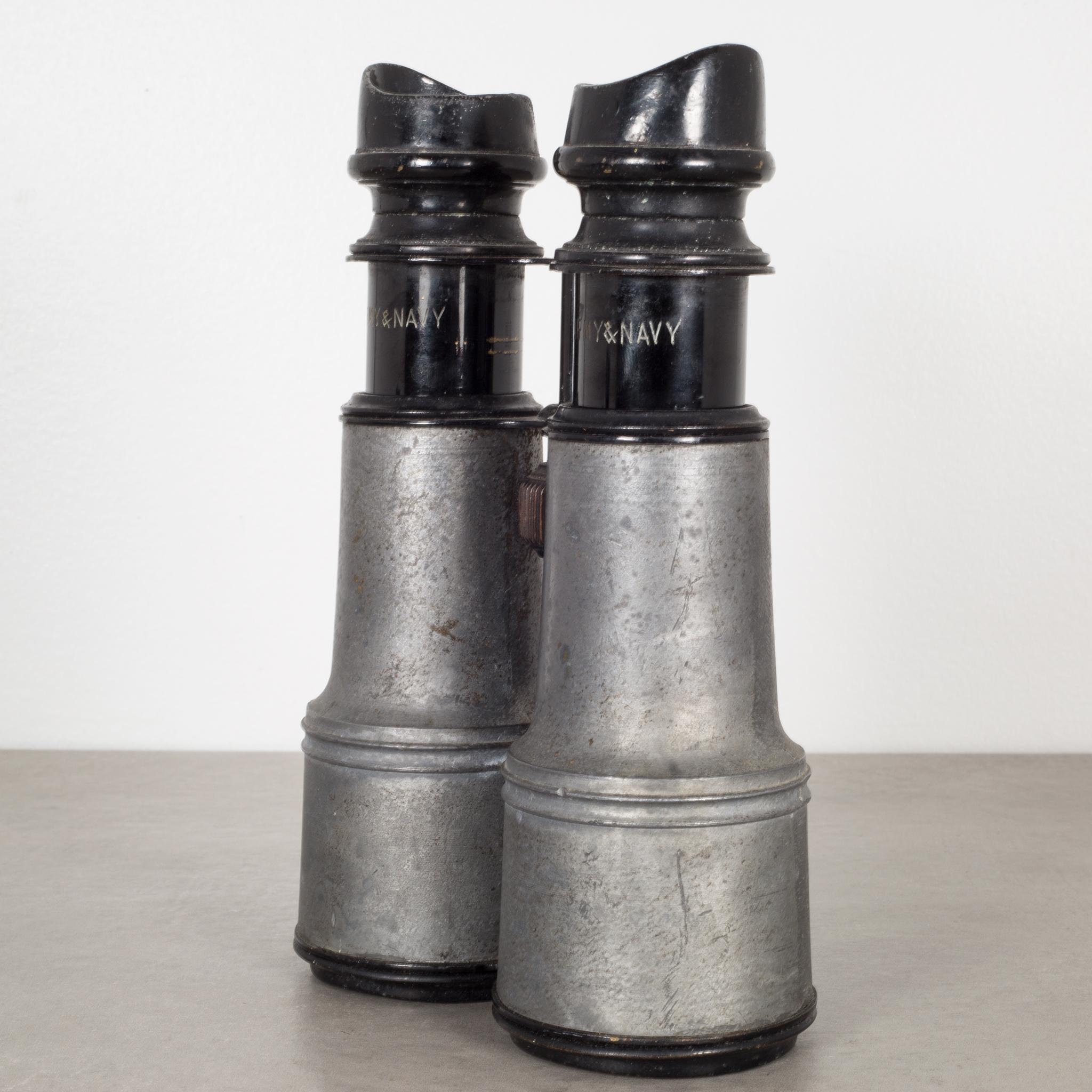 About

This is an original pair of military binoculars by Sportier Paris. This large pair of binoculars has 