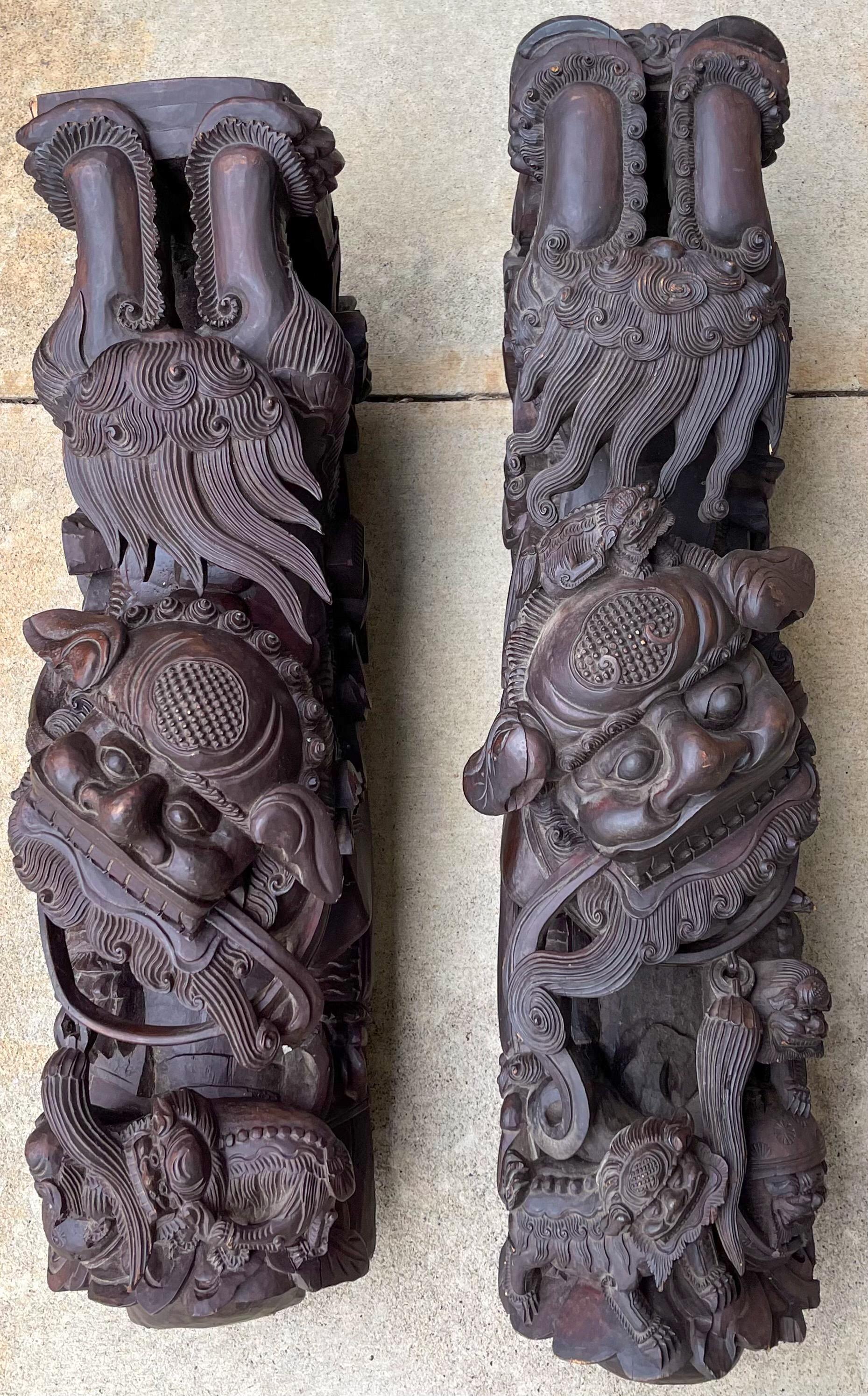 19th-C. Monumental Chinese Carved Food Dog Corbels / Architectural Fragments, 2 For Sale 1