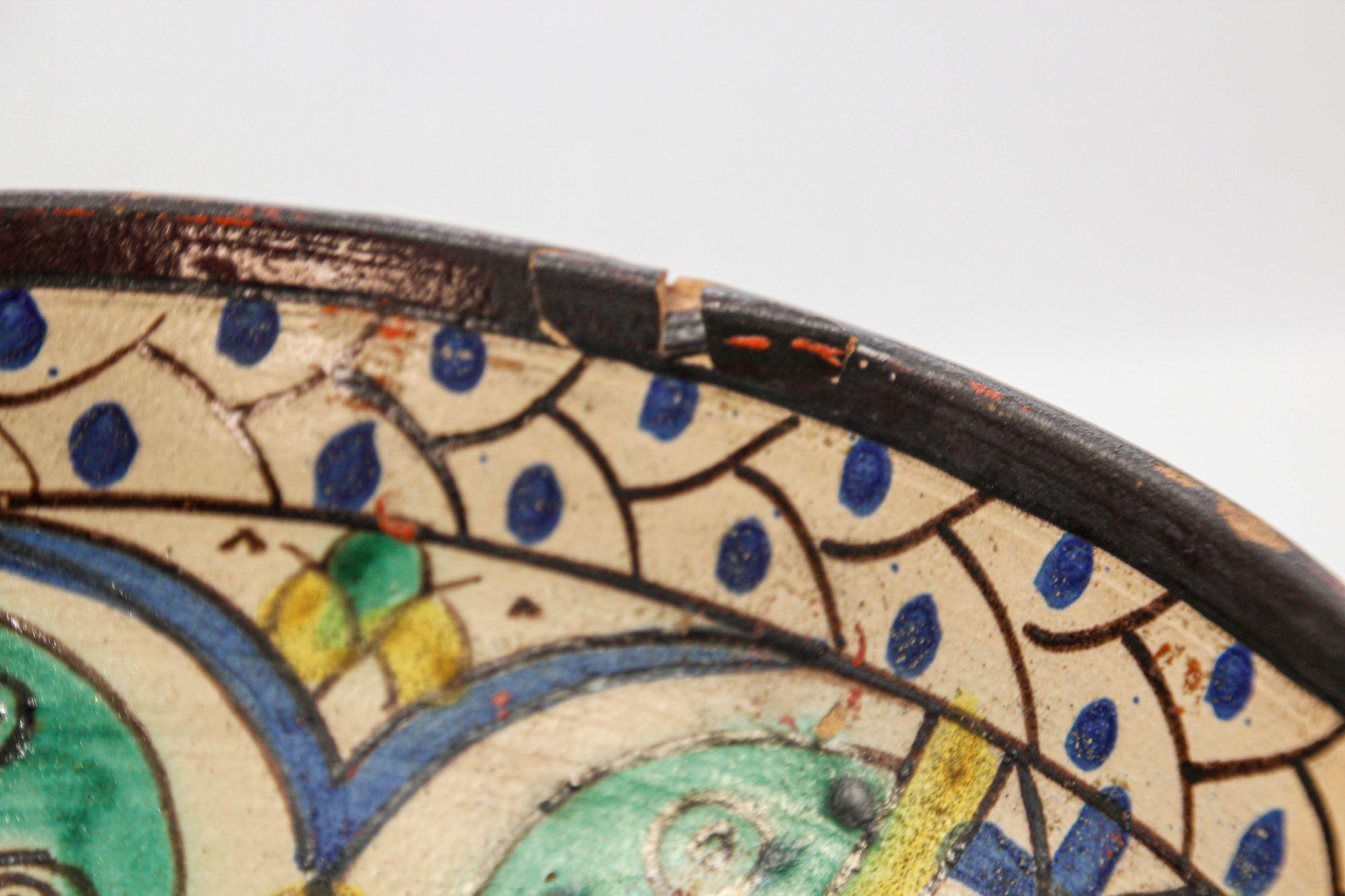 19th C. Moroccan Ceramic Bowl Polychrome Footed Dish Fez In Good Condition For Sale In North Hollywood, CA