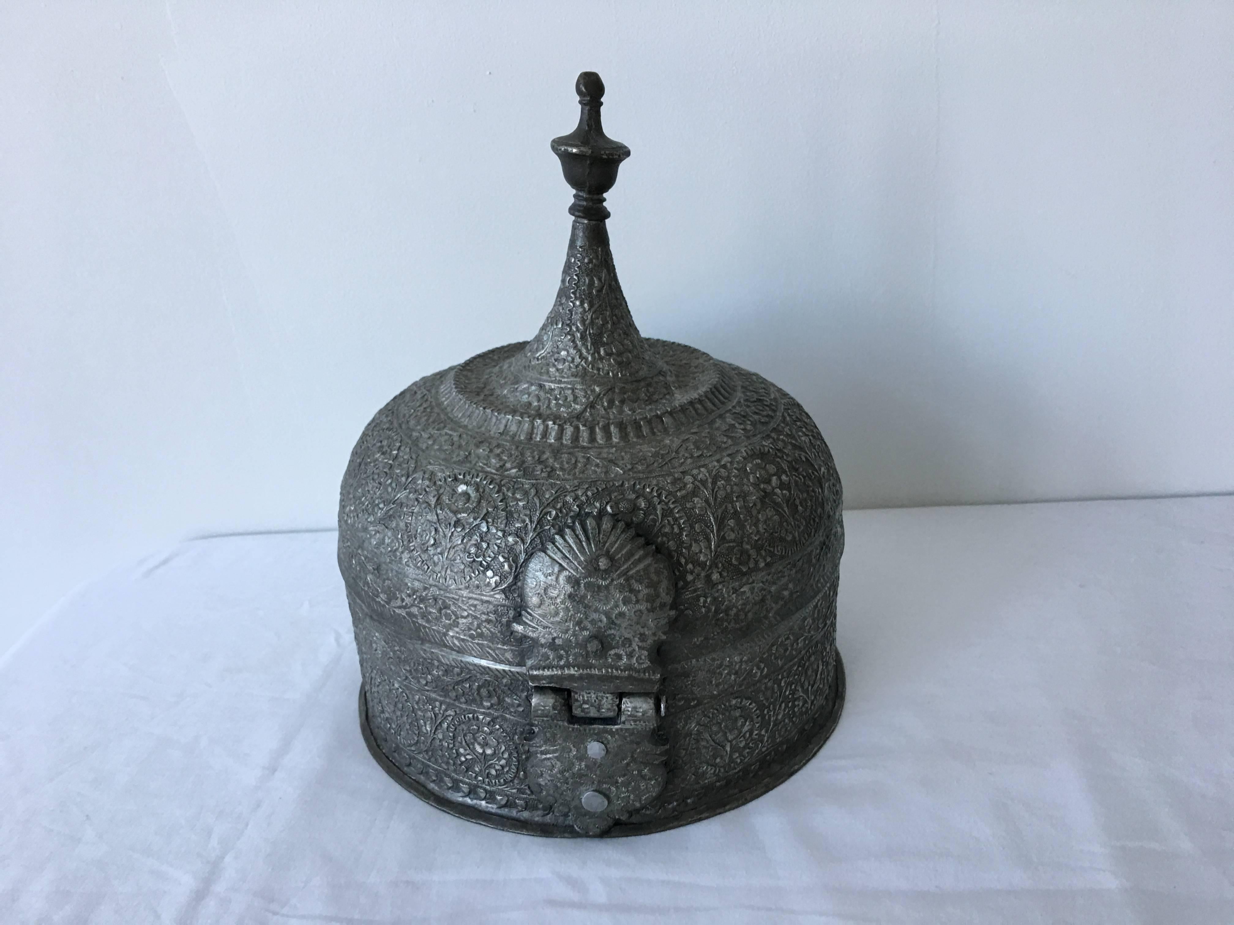 19th Century Moroccan Pewter Tea Set and Caddy For Sale 1