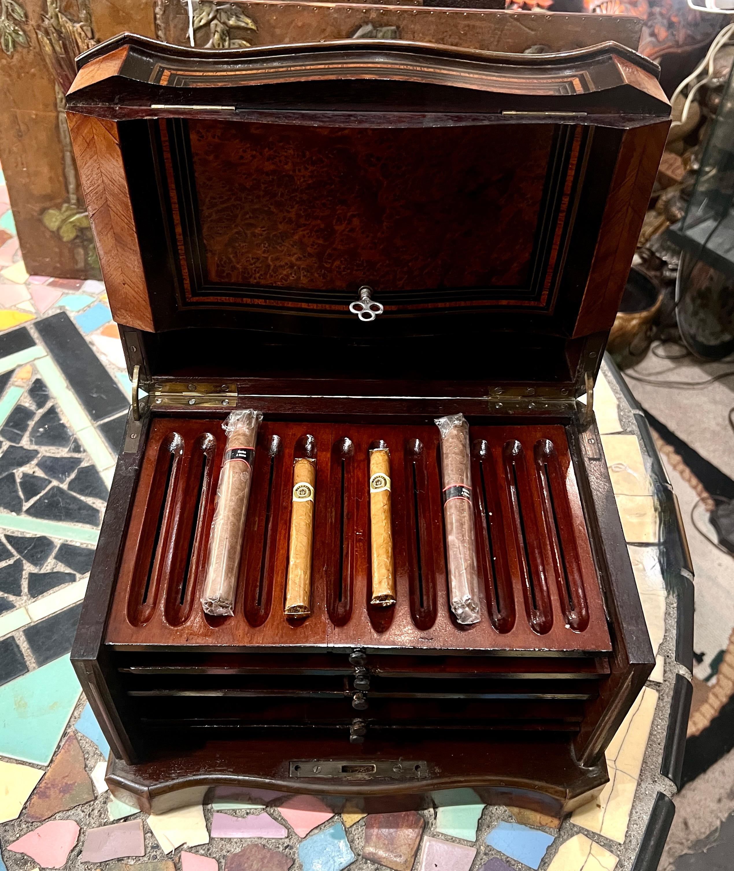 19th C. Napoleon Mother of Pearl and Rosewood Cigar Cellar with Four Drawers In Good Condition For Sale In Los Angeles, CA